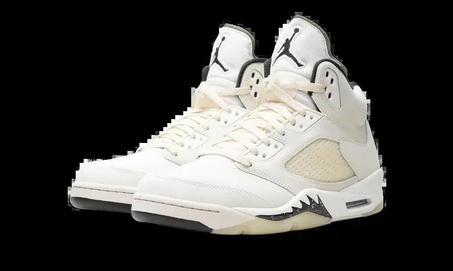 Unisex - Basketball - Schuhe - Air Jordan 5 SE - Sail 2/4