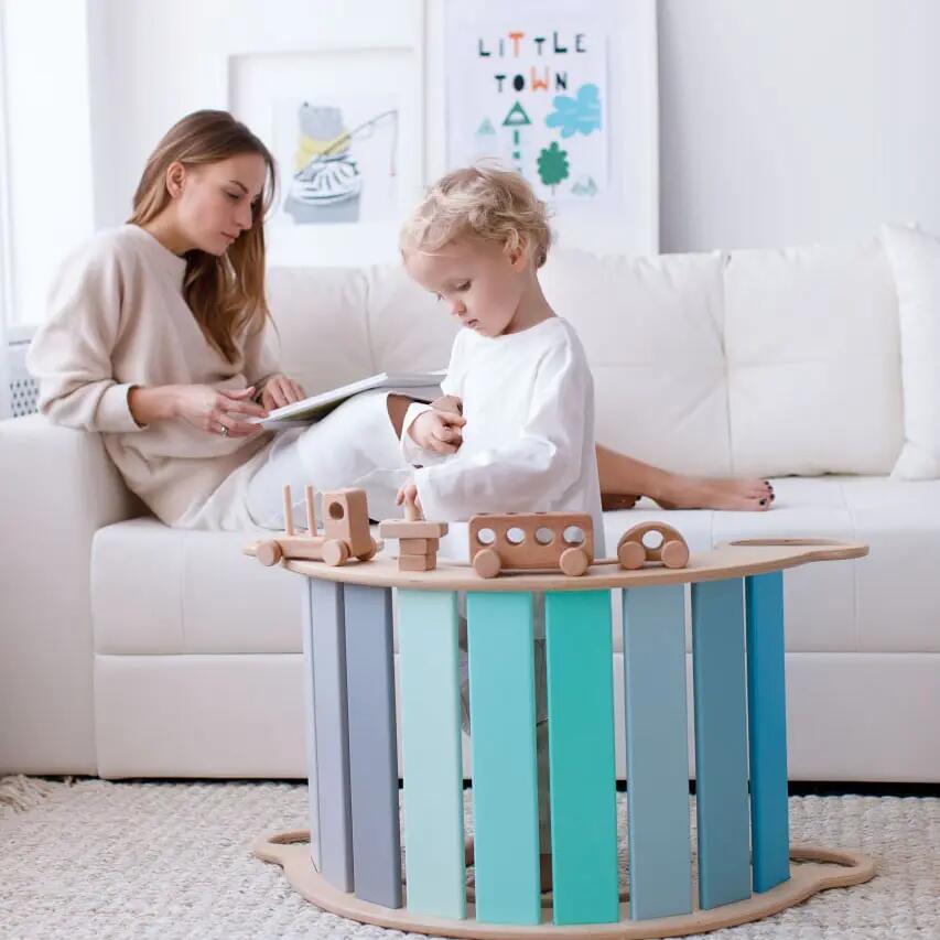 Montessori set s balanční houpačkou v mátových barvách a polstrovaným polštářem 5/10