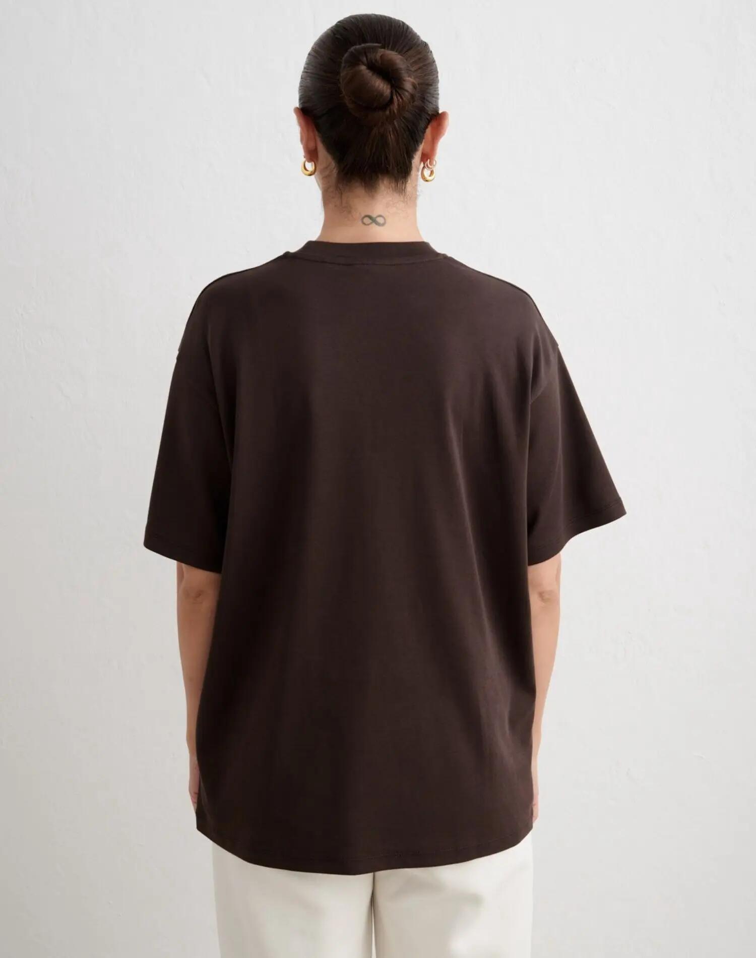 Damen T-Shirt Weit Collegestil Herrenschnitt Schokoladenbraun 4/5