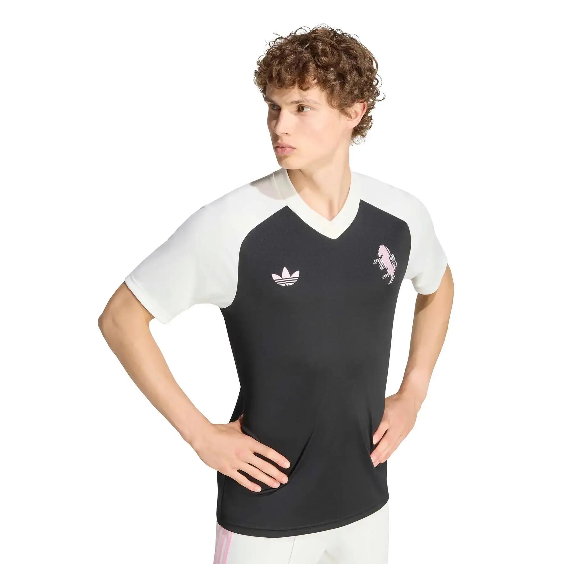 Koszulka prematch Juventus Turyn 2026/27 5/7