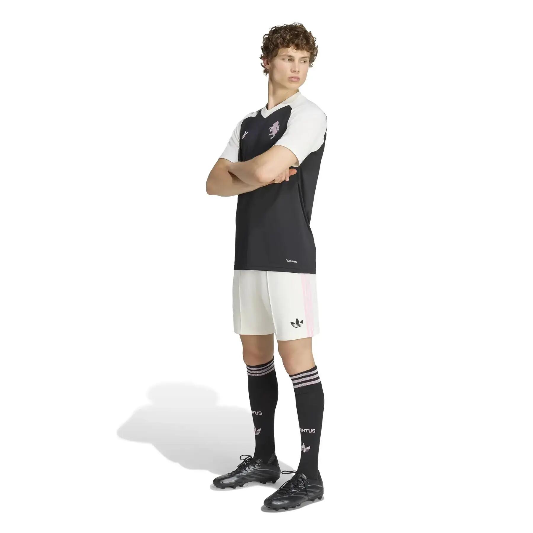 Koszulka prematch Juventus Turyn 2026/27 4/7