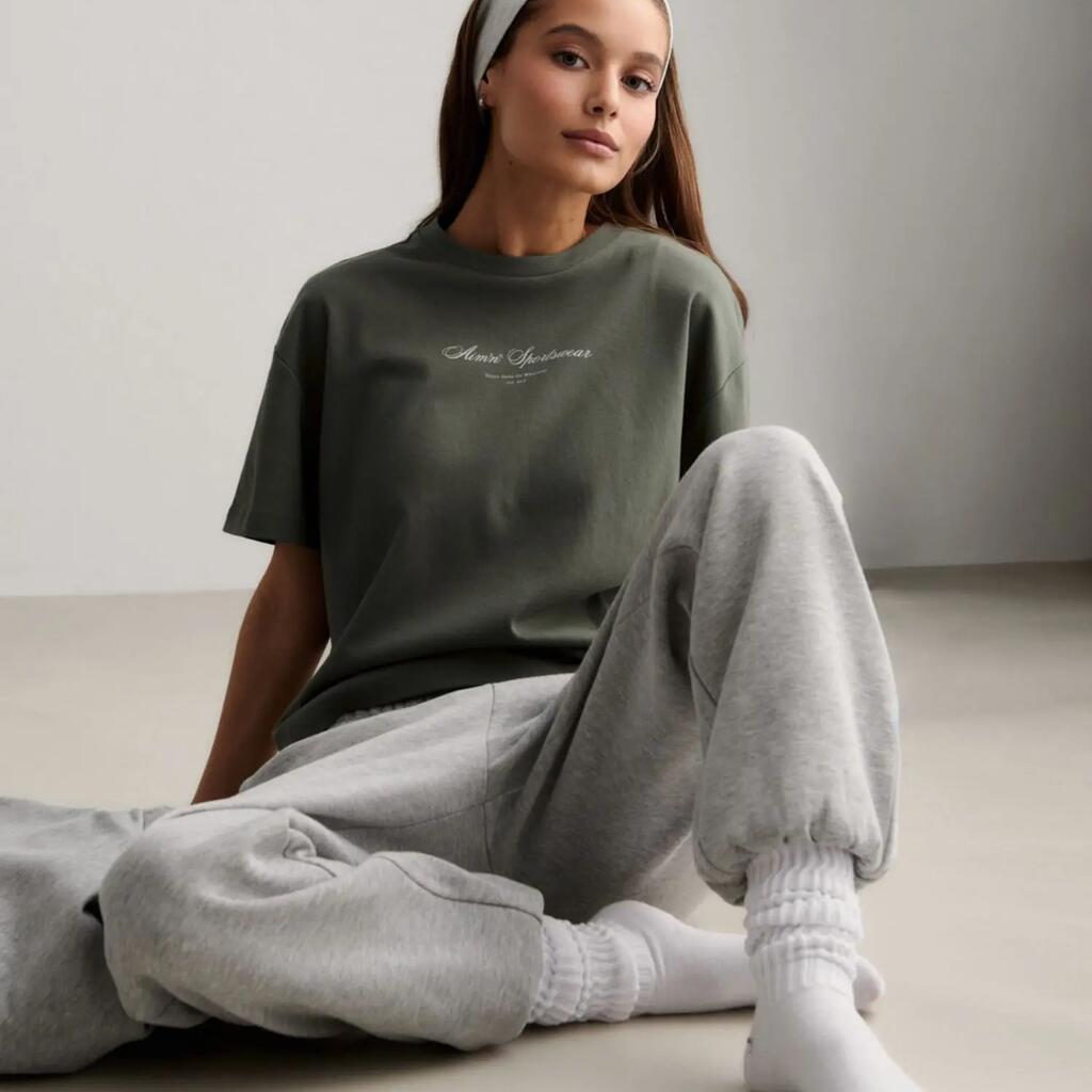 Women's T-shirt Boxy Script Ivy