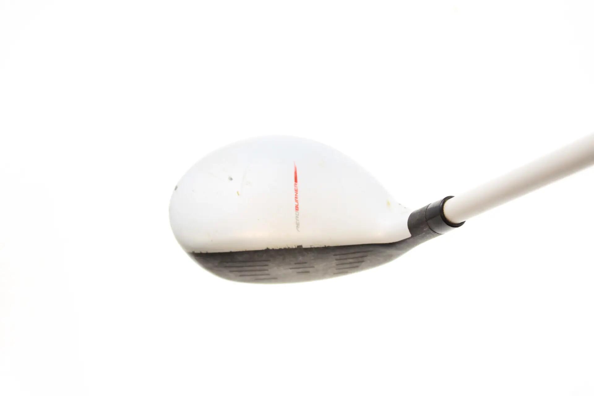 Seconde vie - TaylorMade AeroBurner Rescue RH 19-deg Hybrid - Sufficient 3/6
