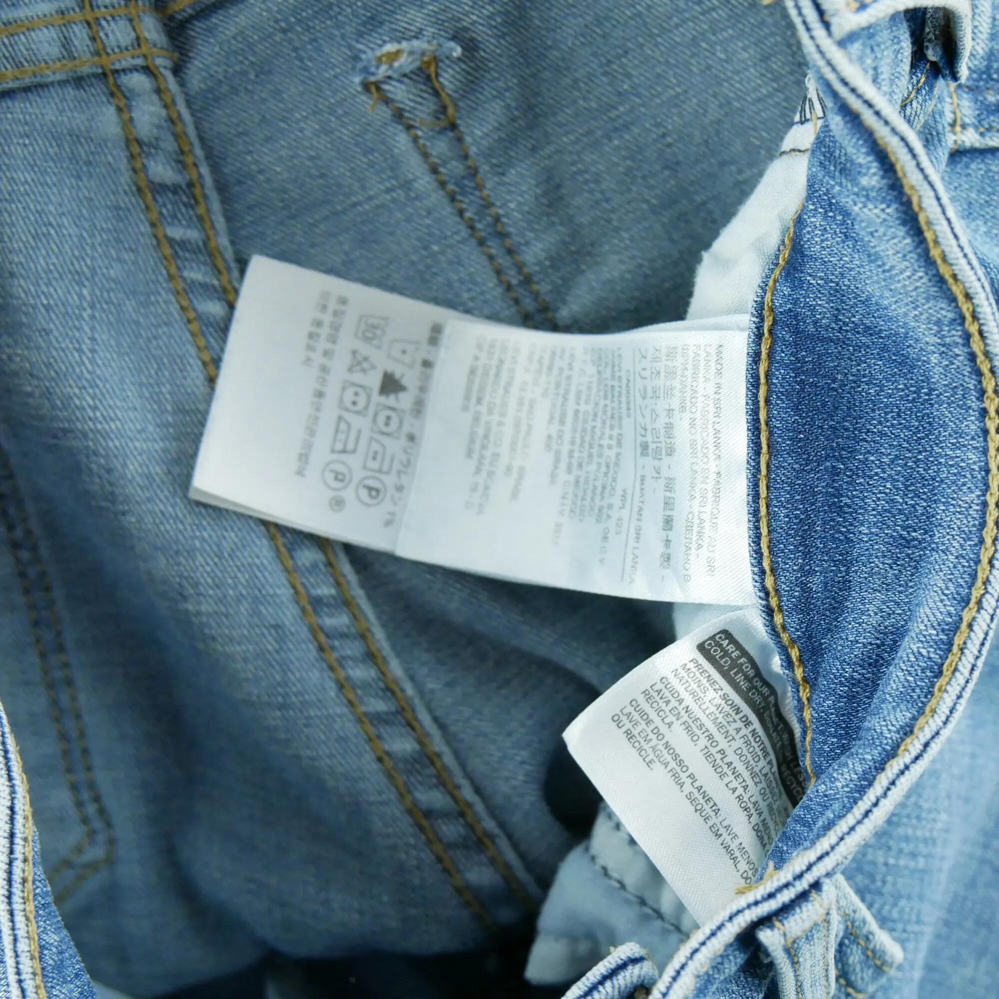 Tweedehands - Jeans Dames W27/L32 Levi Strauss 712 Denim - Zeer goede staat 6/7