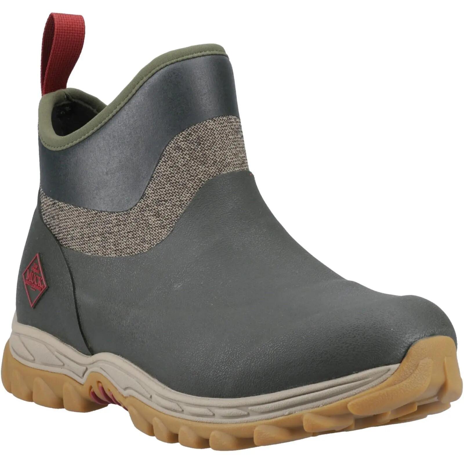MUCK BOOTS picture