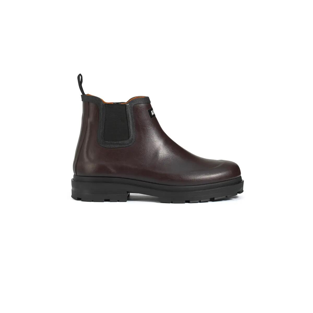 AIGLE picture