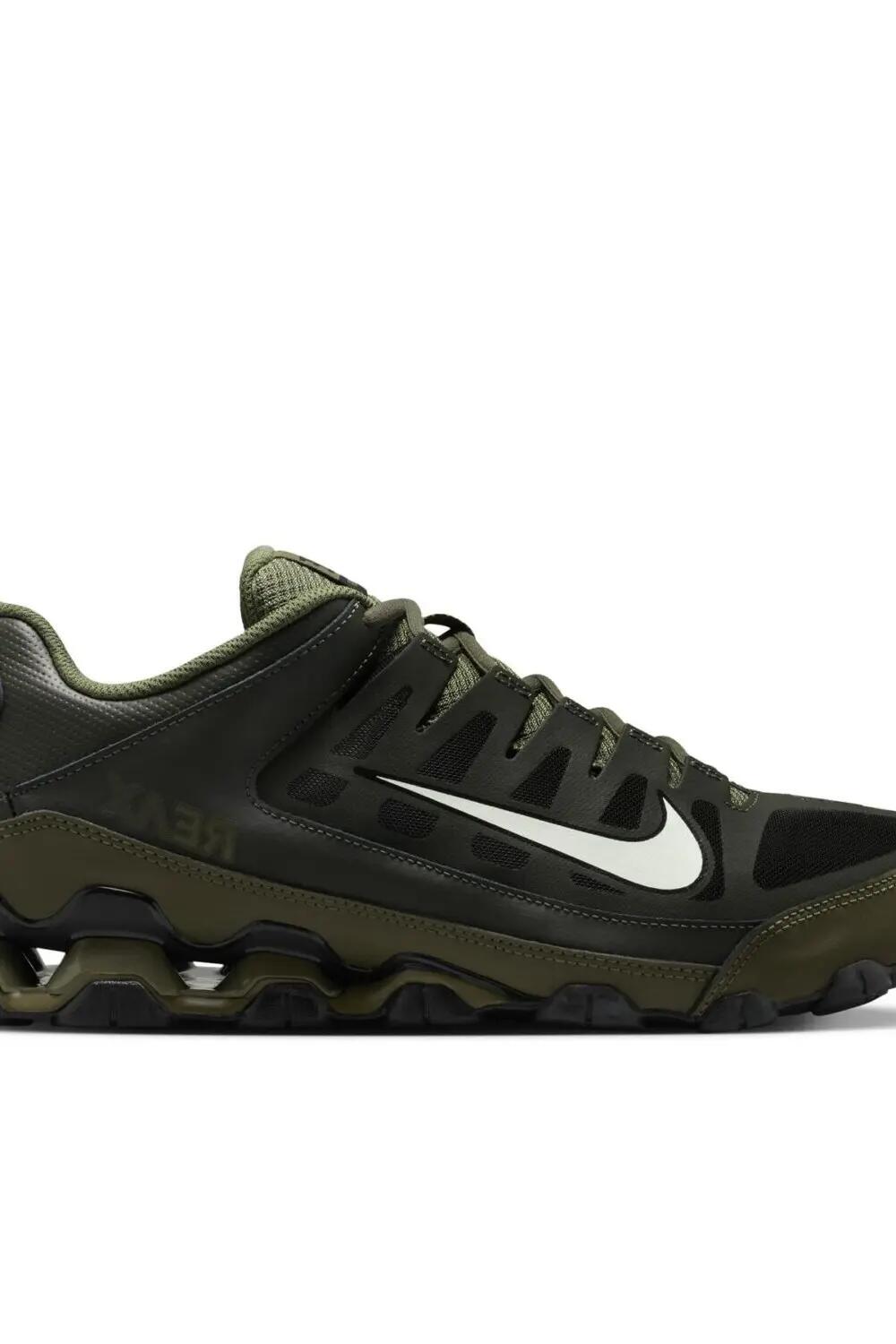 NIKE picture