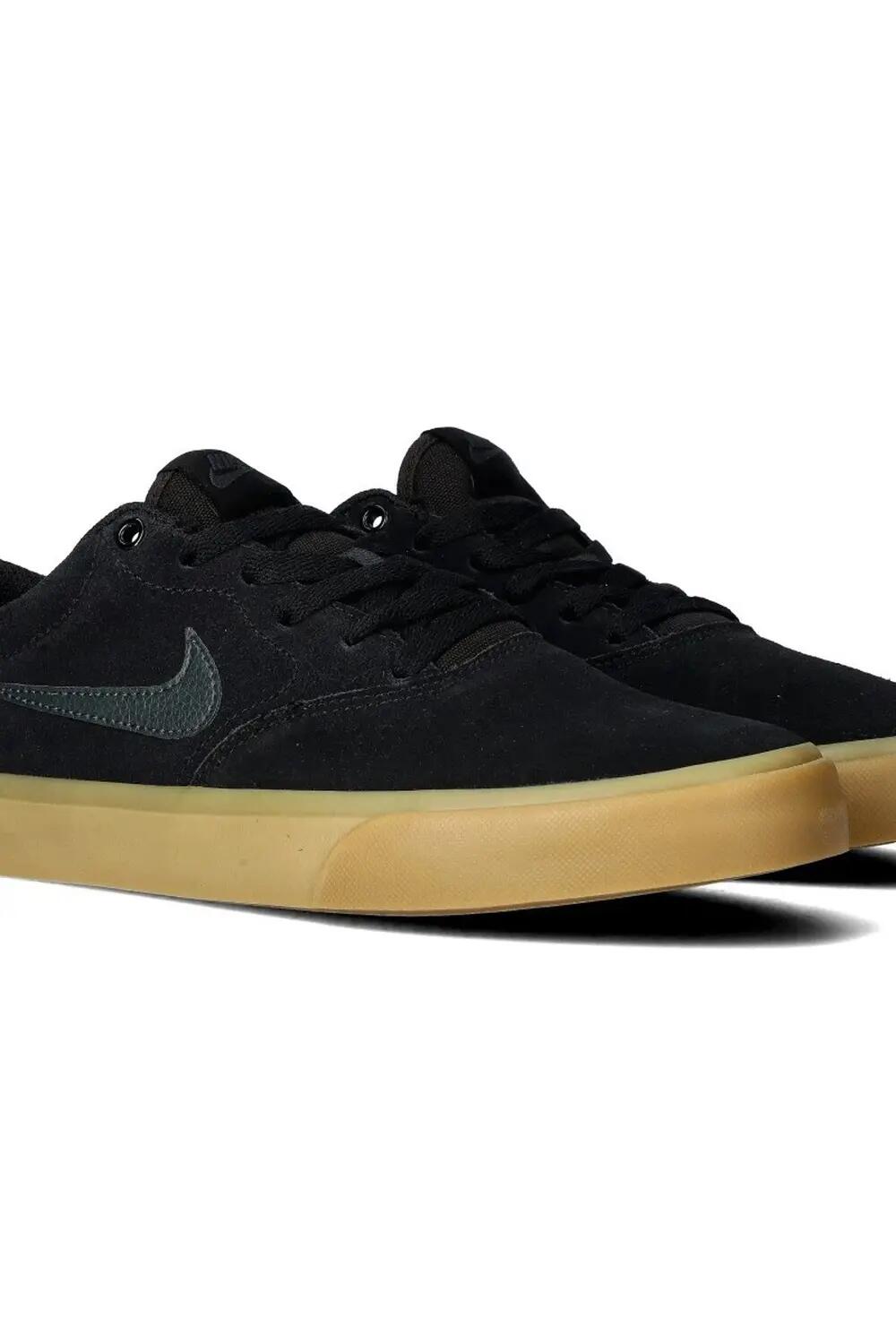 Nike Charge Suede 2/4