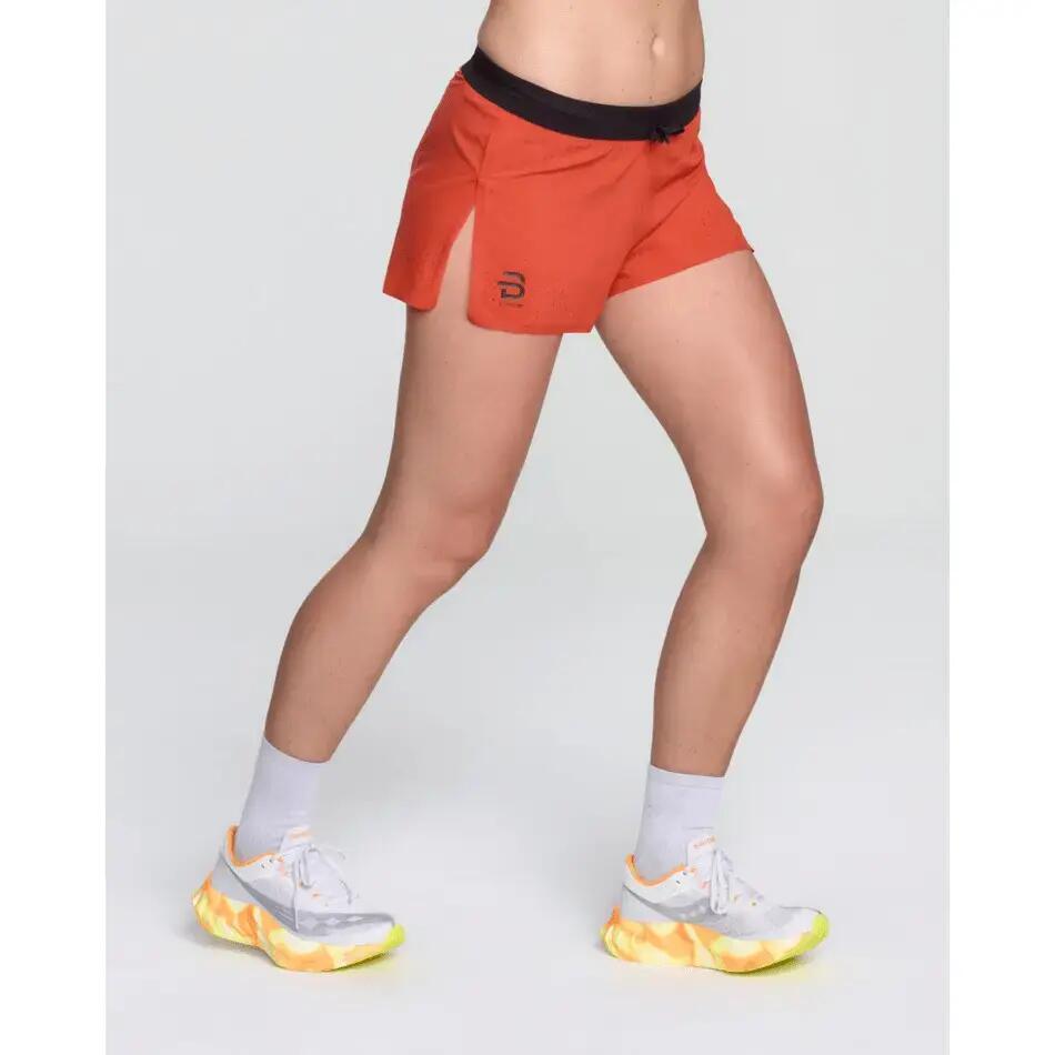 Damskie spodenki treningowe Daehlie Sportswear Split Elite Air 2/4