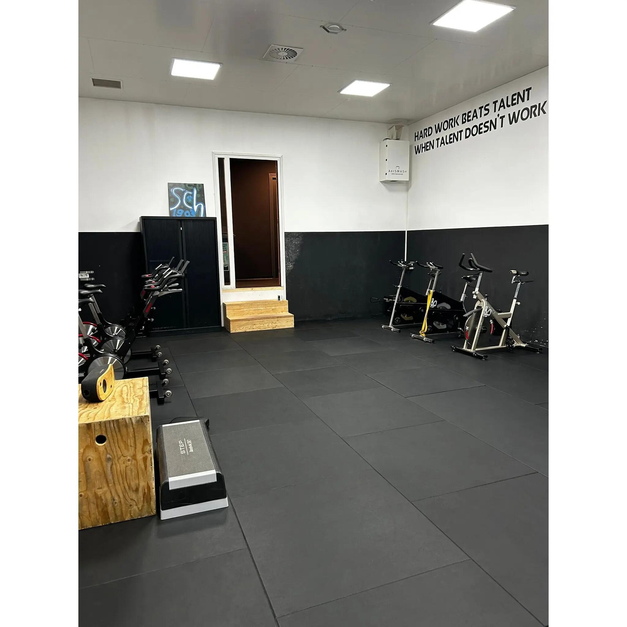 Dalle de sol en caoutchouc SBR 100x100x2cm Flow Fitness 5/5