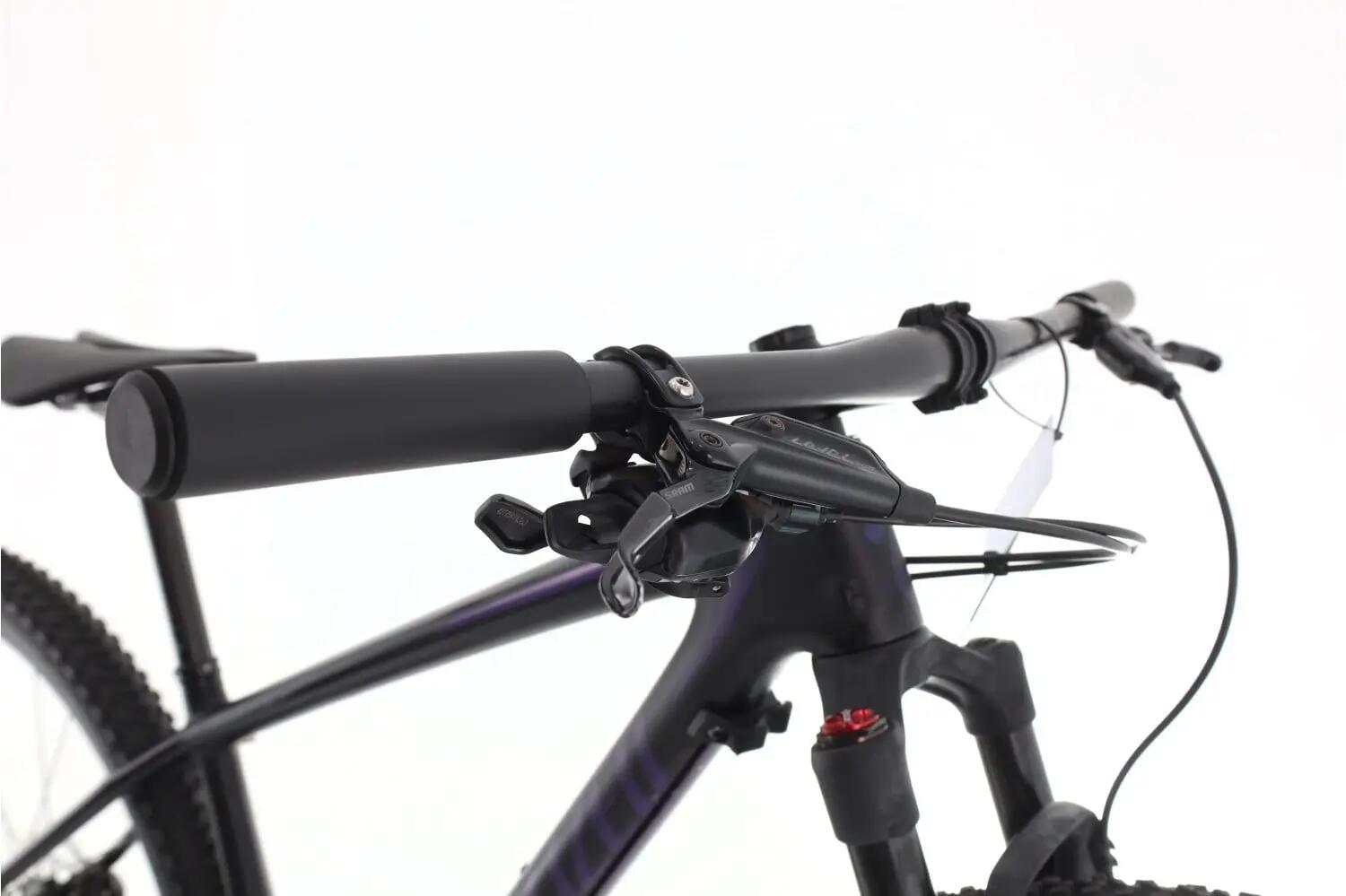 VTT reconditionné ·  Epic HT X01 · Très bon état 6/8