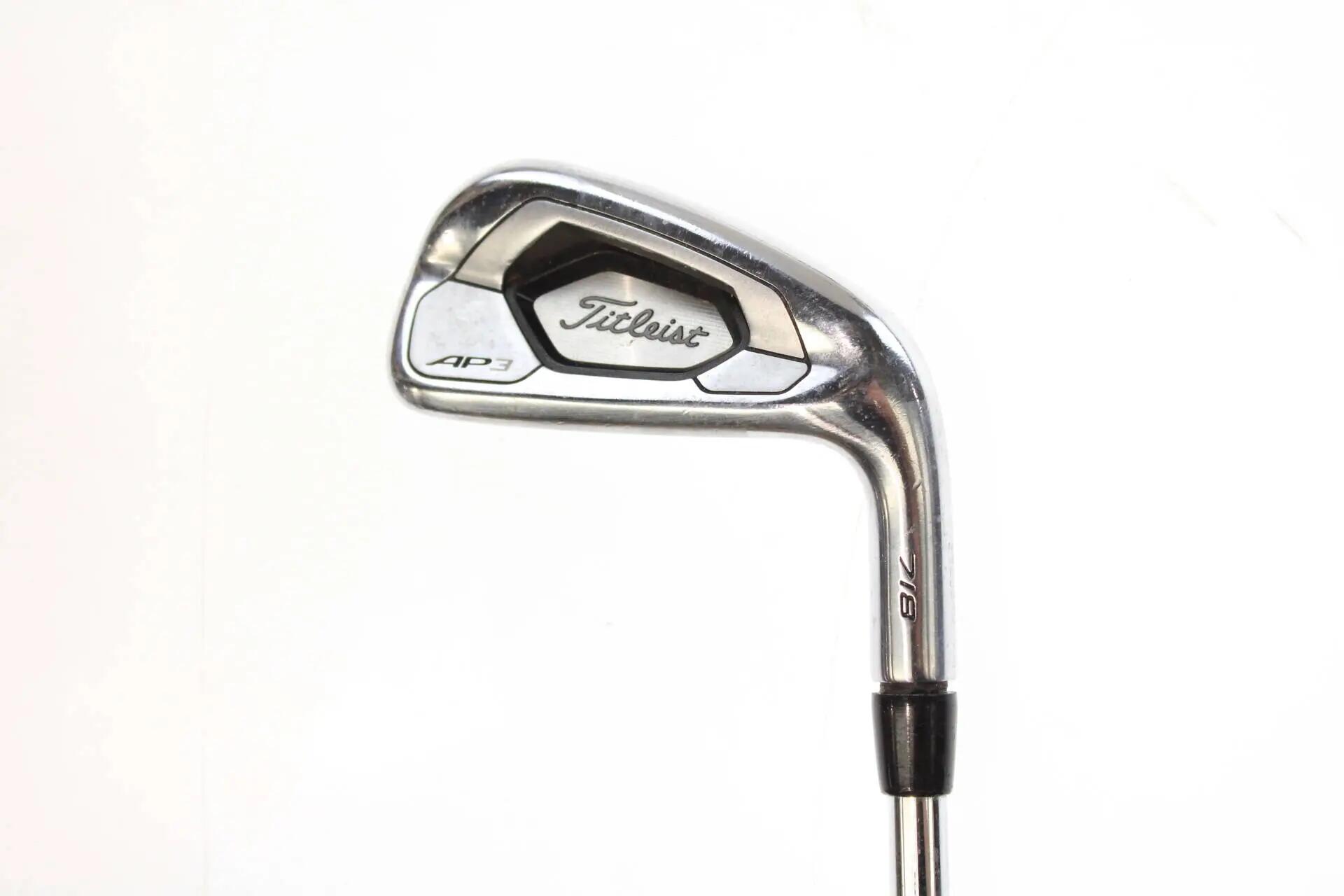 TITLEIST picture