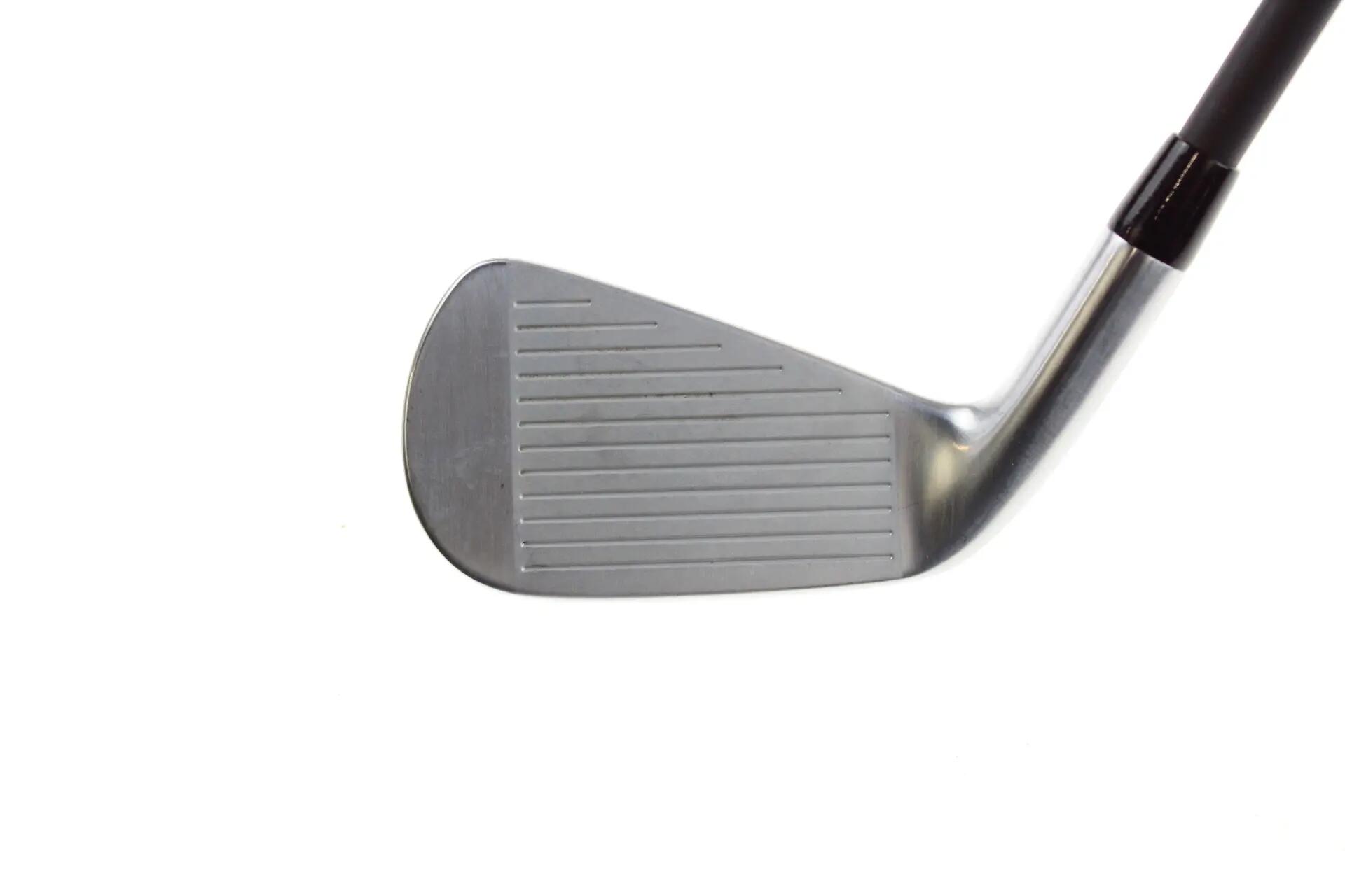 Seconde vie - Titleist T250U Utility RH 22-deg Hybrid - Excellent 3/6