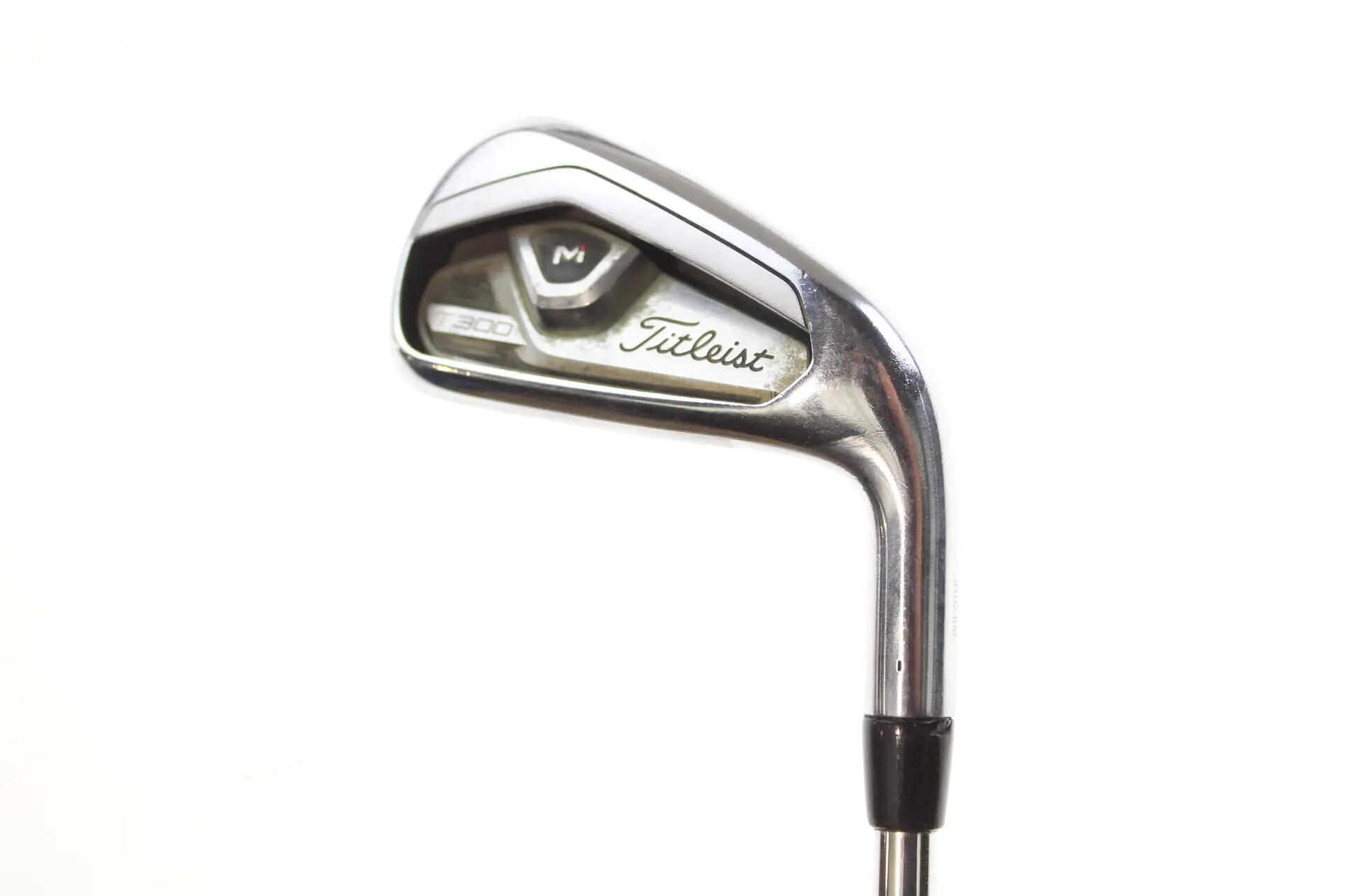 TITLEIST picture