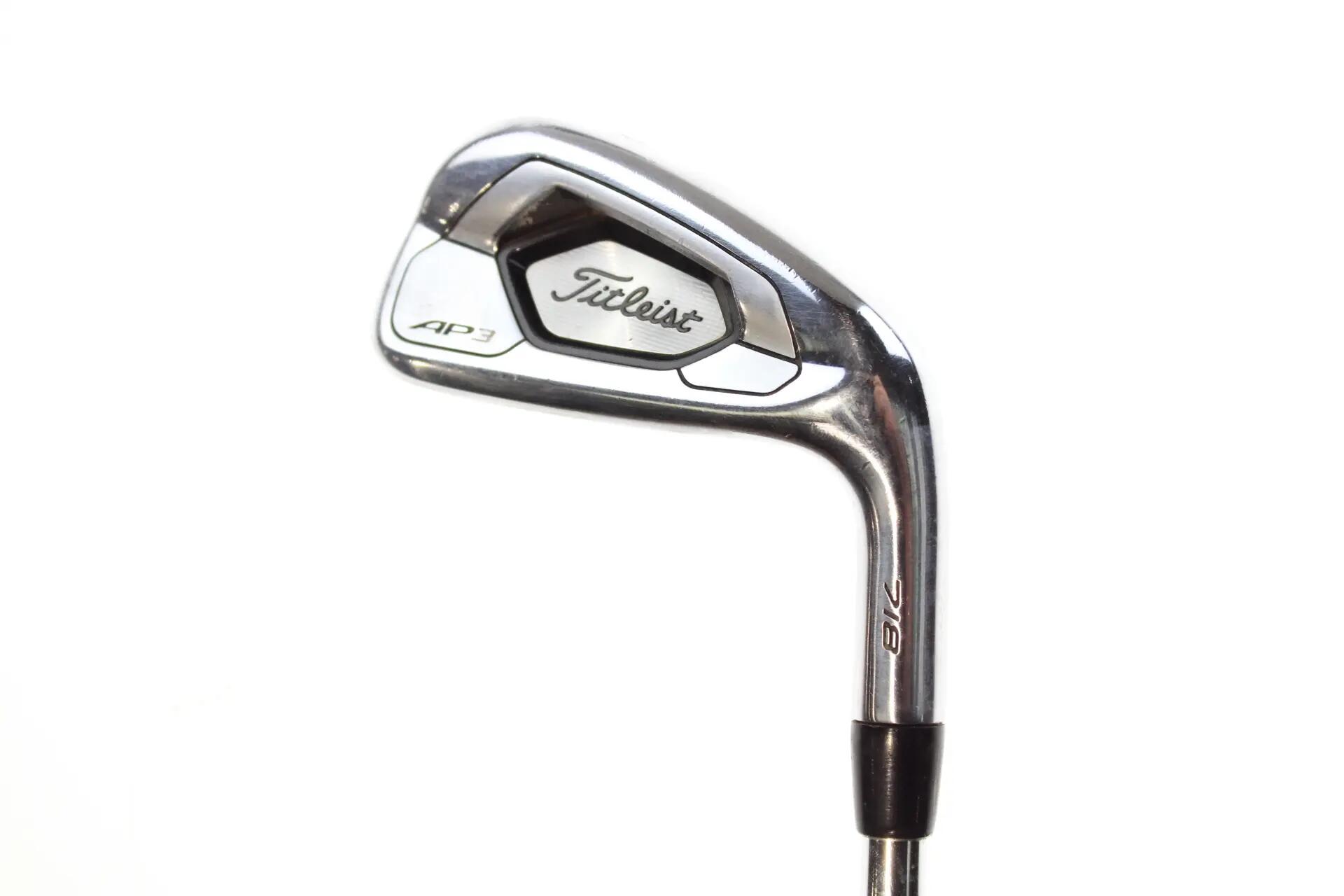 TITLEIST picture