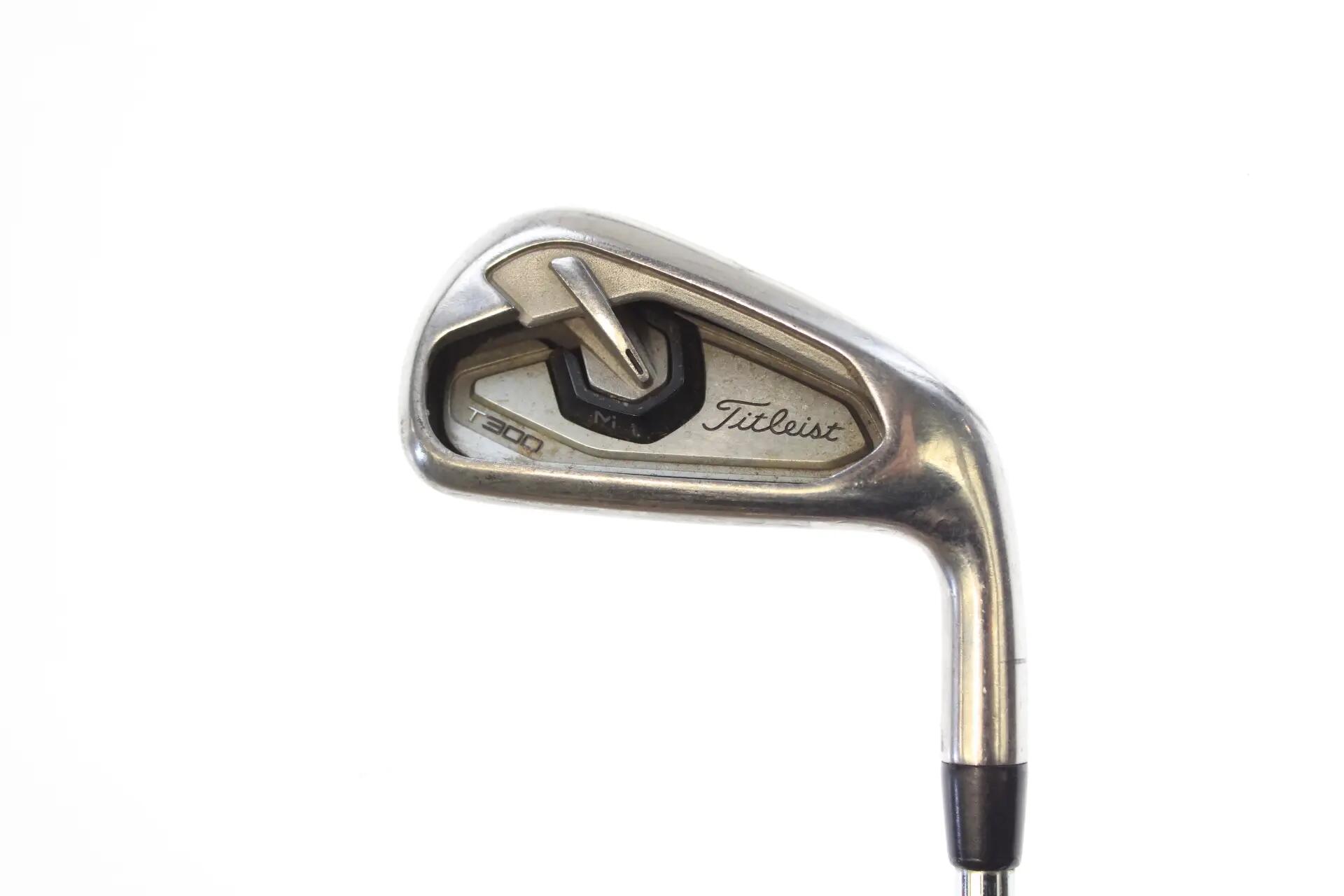 TITLEIST picture