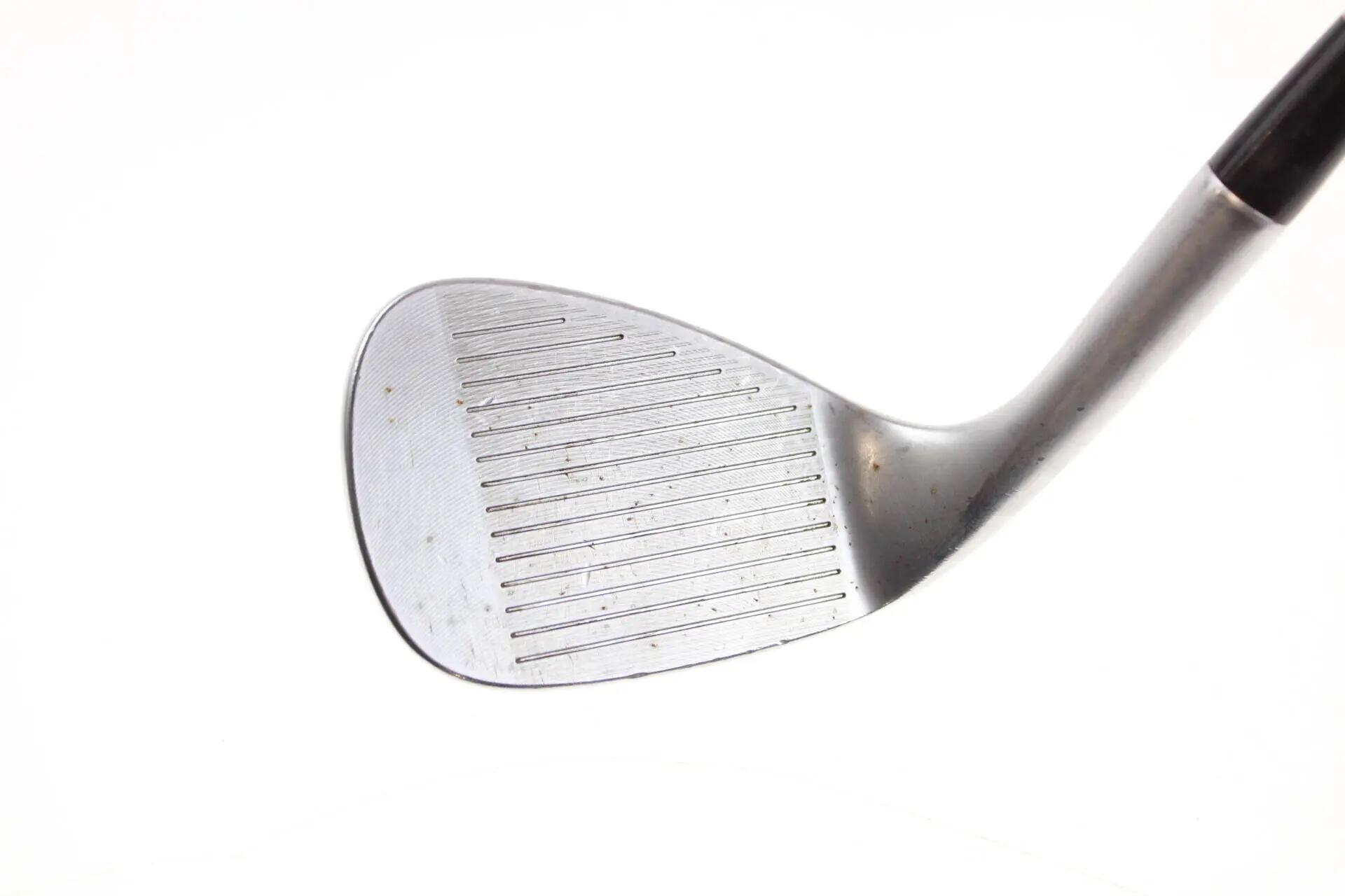 Seconde vie - Cleveland 588 RTX Satin Chrome RH 52-deg Wedge - Sufficient 3/6