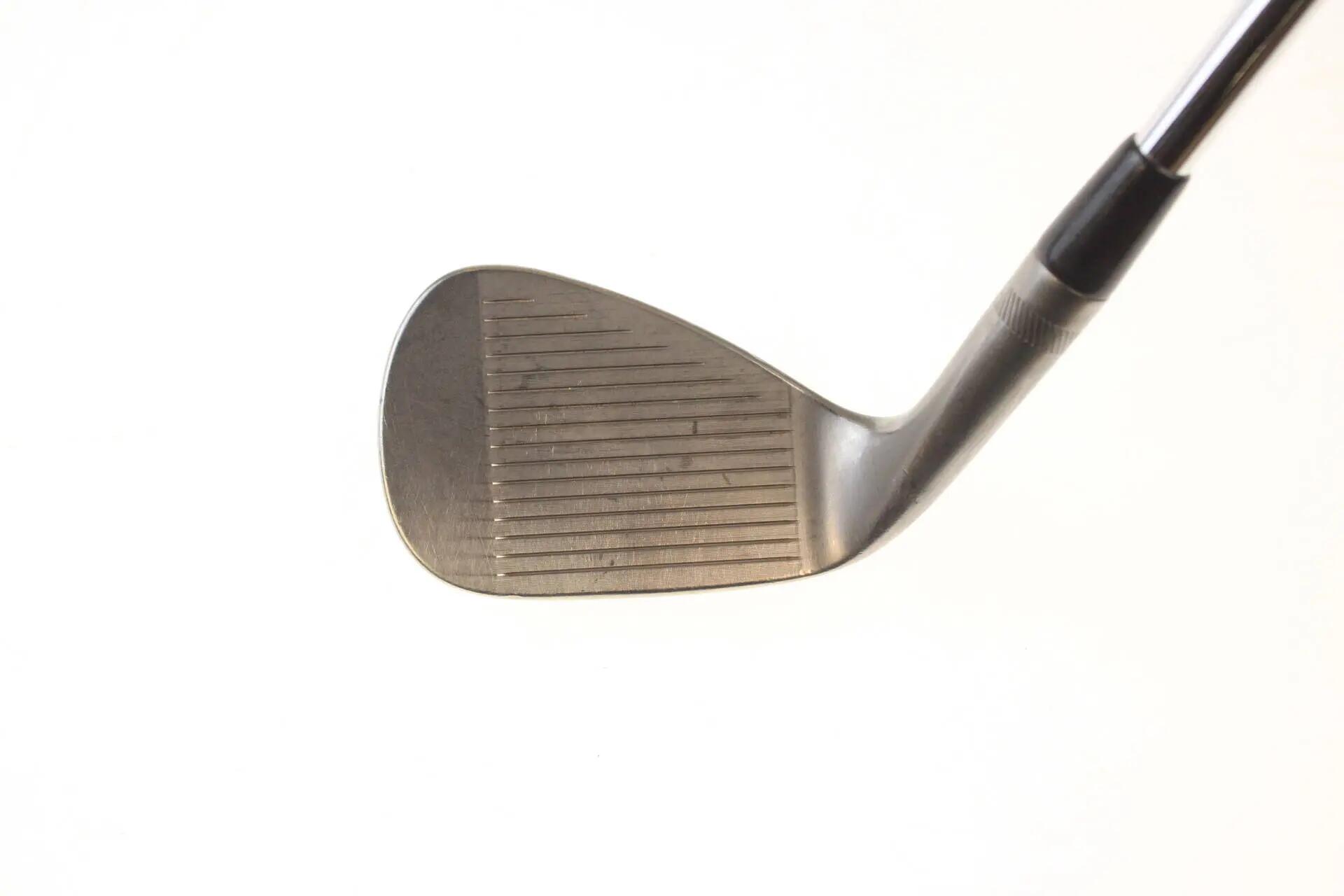 Seconde vie - Titleist Vokey SM10 Nickel F-Grind RH 46-deg Wedge - Good 3/5