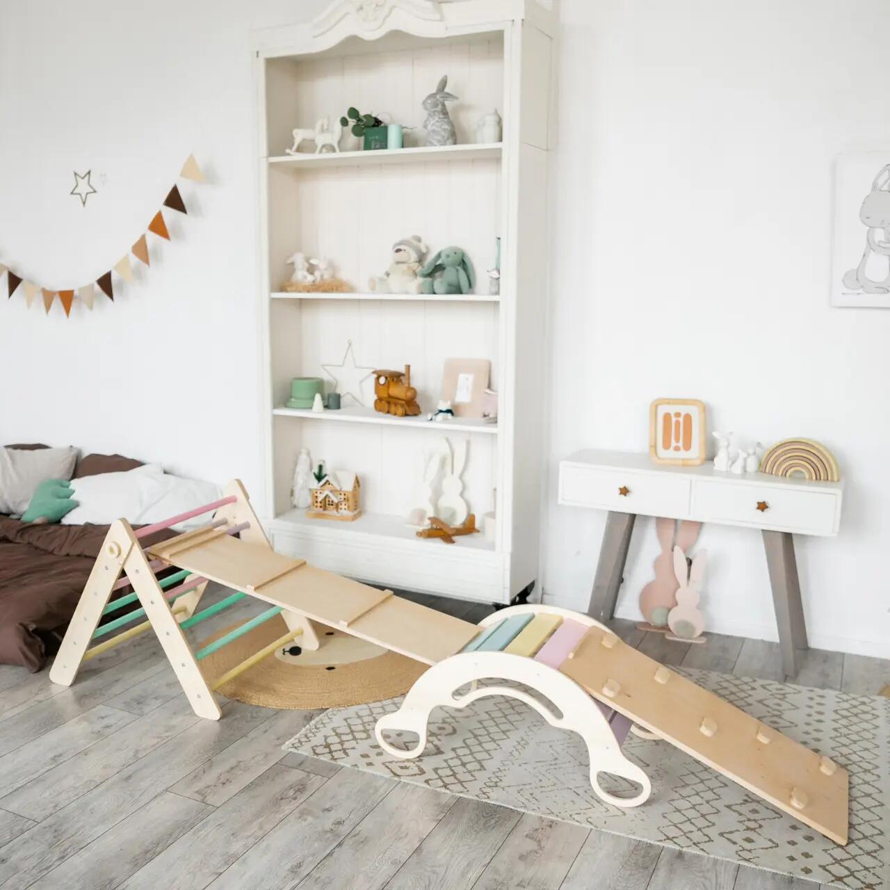 Velký Montessori set 5 v 1: pastelový Pikler i houpačka, 2 desky a polštář 4/9