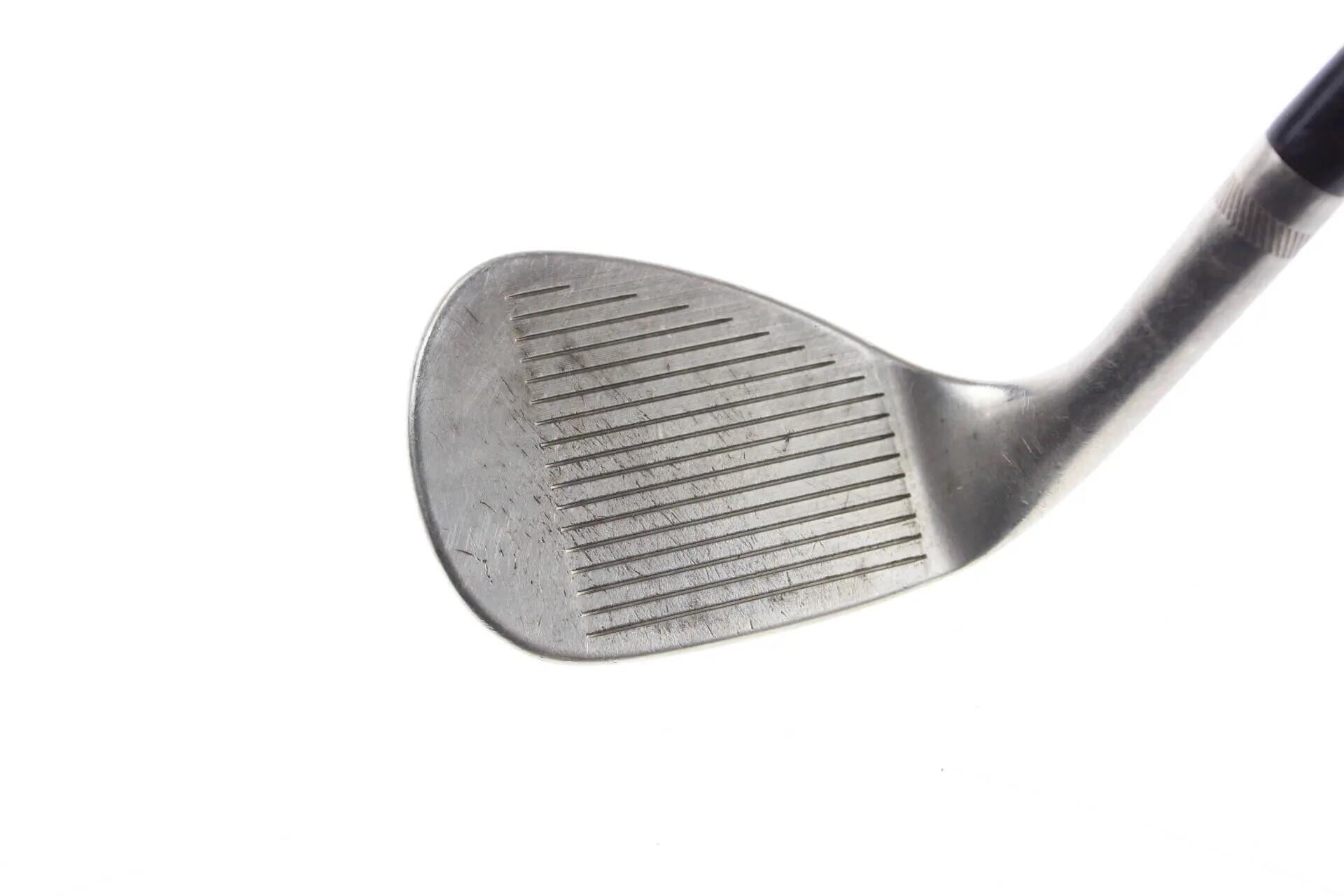 Seconde vie - Titleist Vokey SM10 Nickel D-Grind RH 58-deg Wedge - Sufficient 3/5
