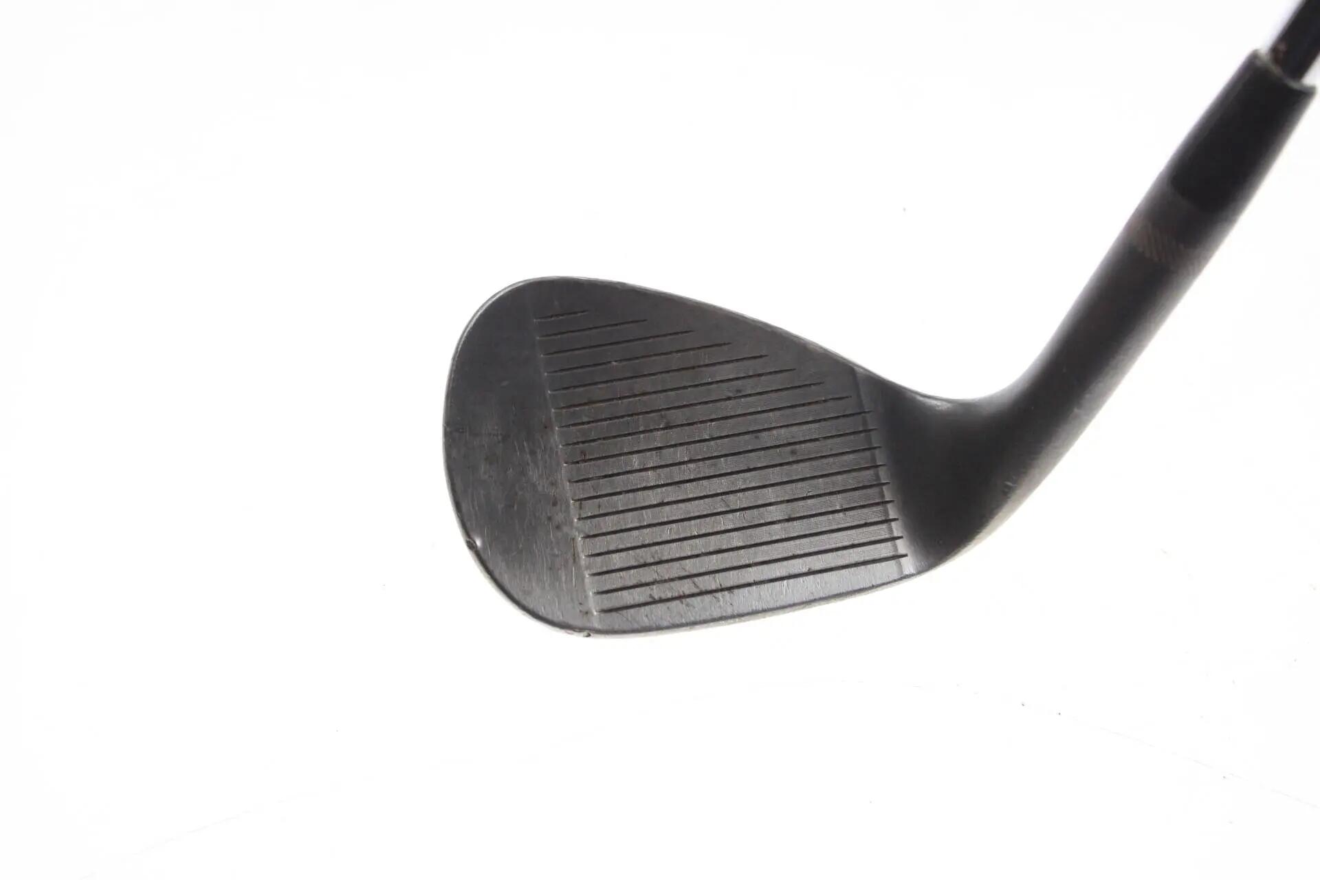 Seconde vie - Titleist Vokey SM7 Jet Black S Grind RH 54-deg Wedge - Sufficient 3/5