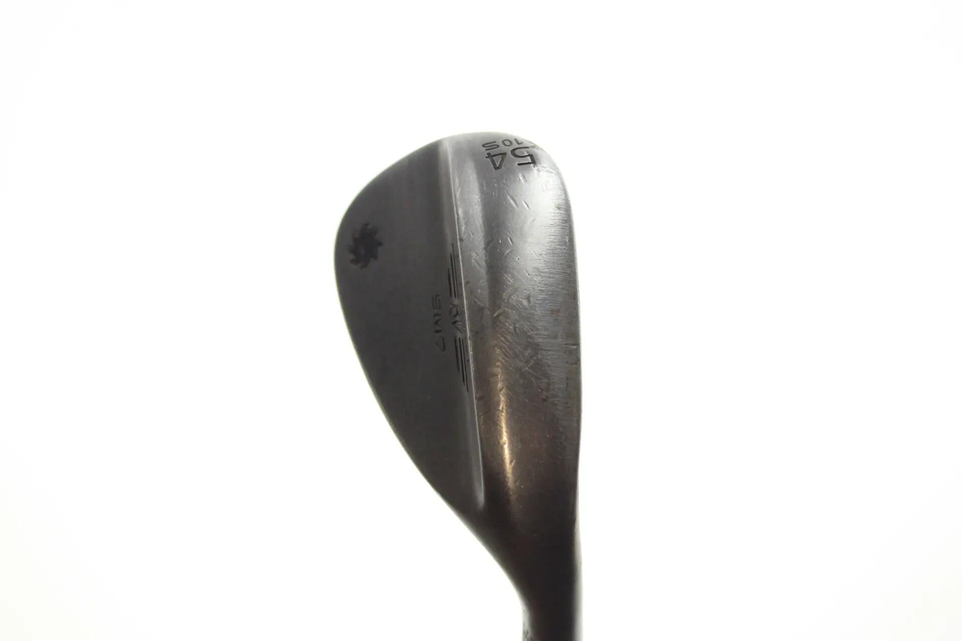 Seconde vie - Titleist Vokey SM7 Jet Black S Grind RH 54-deg Wedge - Sufficient 2/5