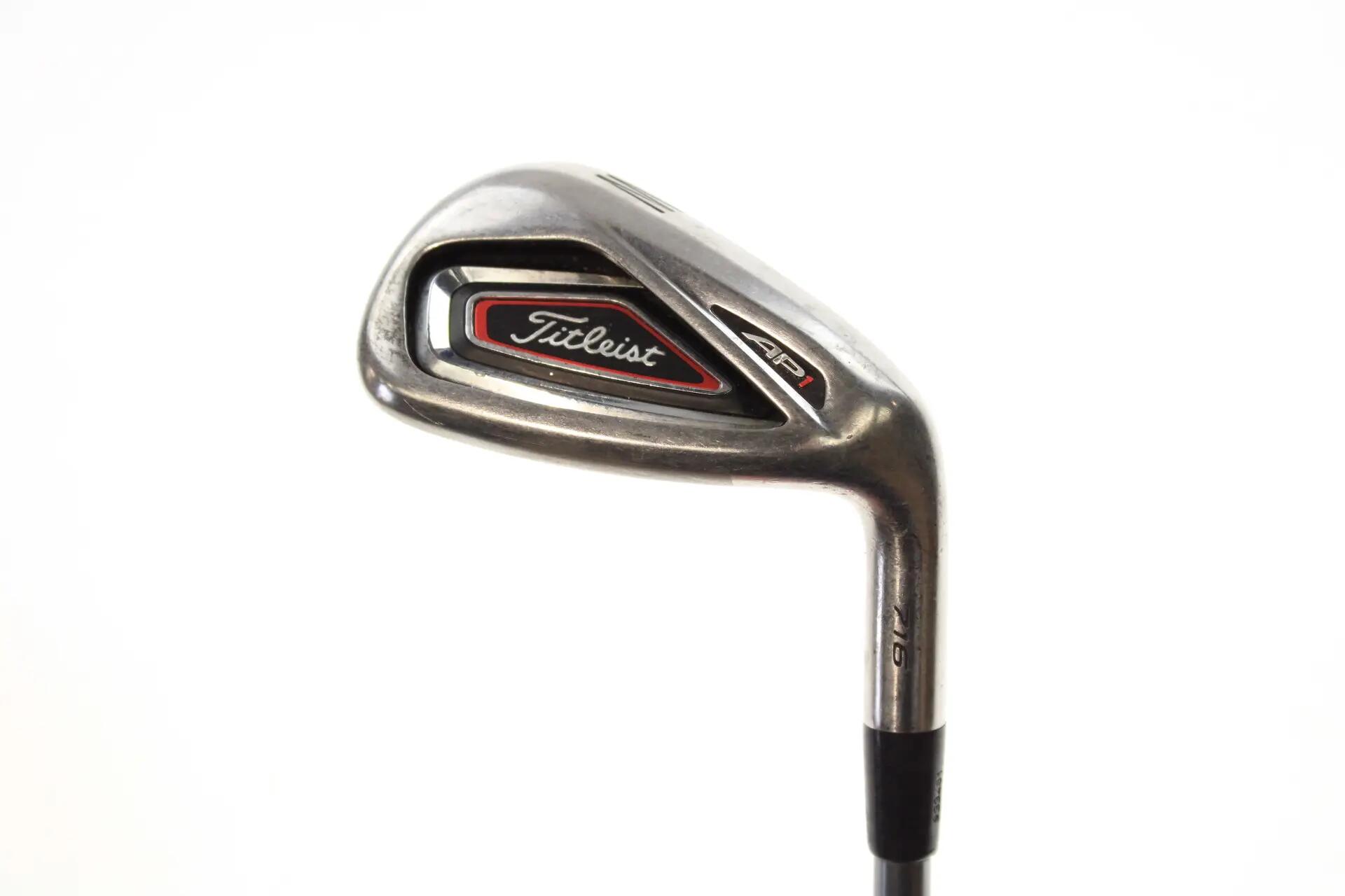 TITLEIST picture