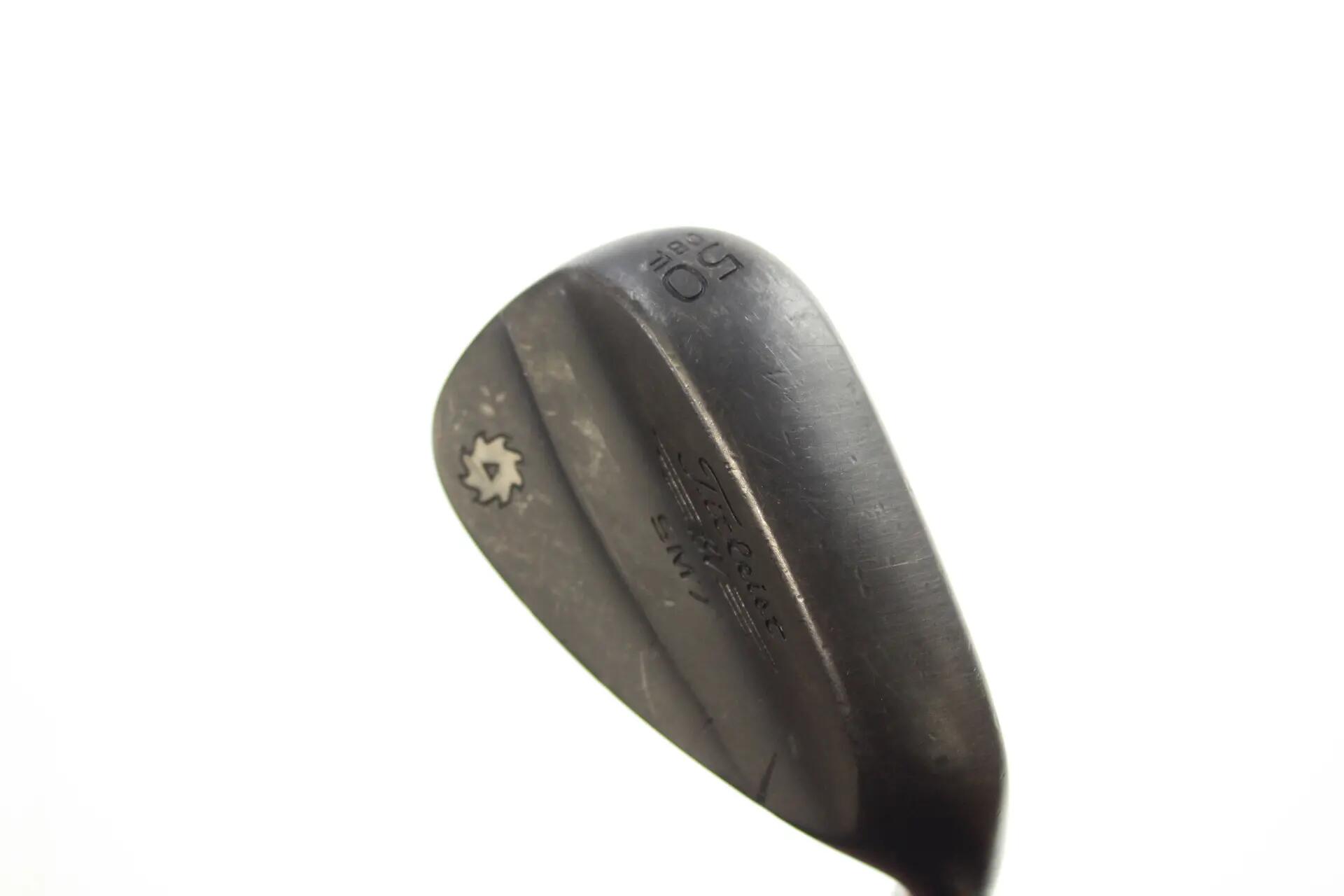Seconde vie - Titleist Vokey SM7 Jet Black F Grind RH 50-deg Wedge - Good 2/5