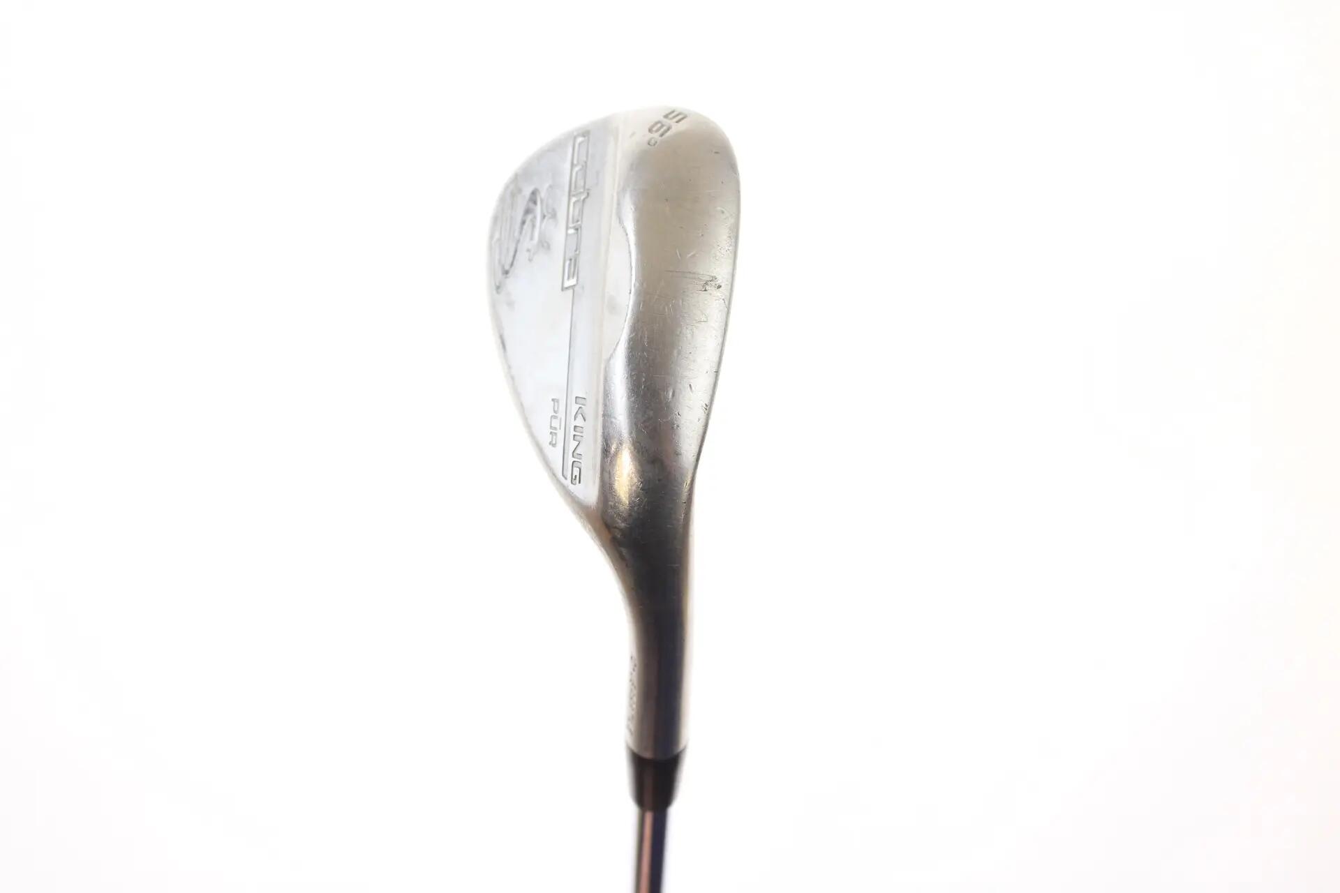 Seconde vie - Cobra King Pur Versatile Grind RH 56-deg Wedge - Good 2/5