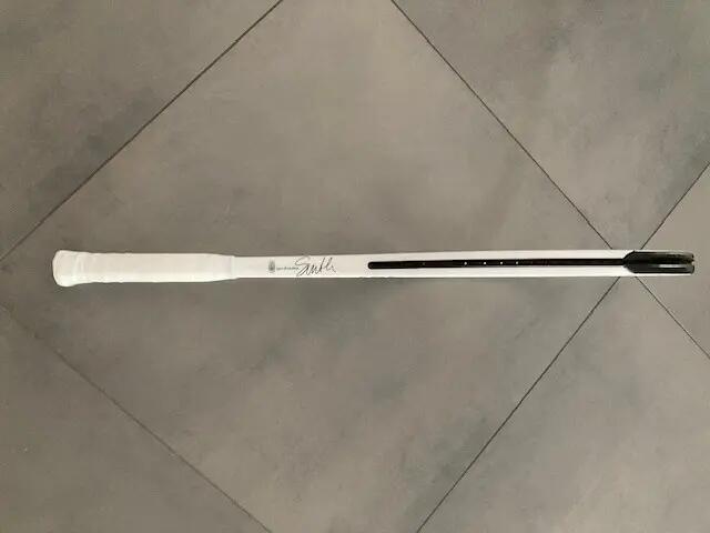 Tussen Particulieren - Tennisracket in nieuwstaat !!! 6/7