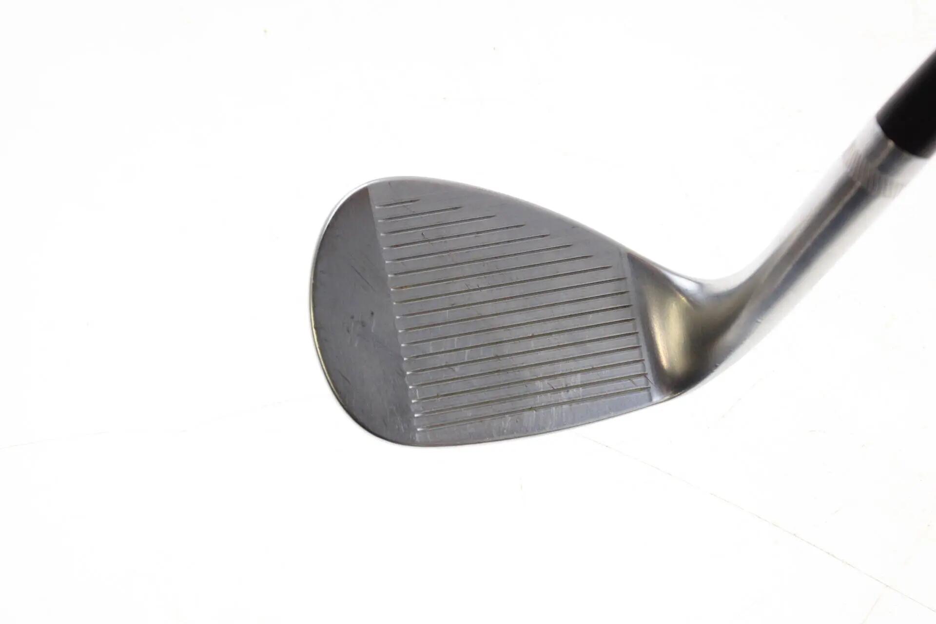 Seconde vie - Titleist Vokey SM9 Tour Chrome L-Grind RH 60-deg Wedge - Good 3/5