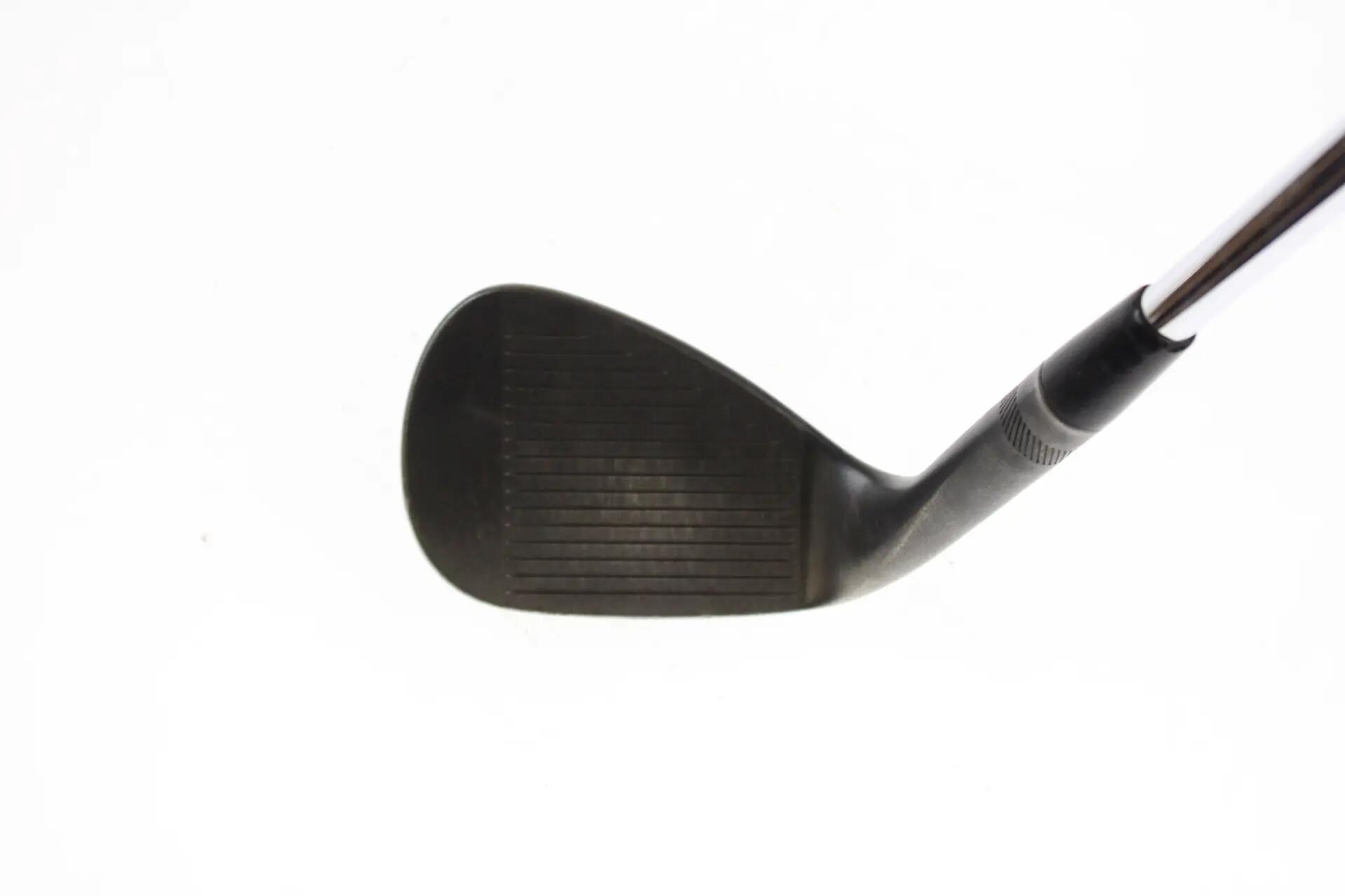Seconde vie - Titleist Vokey SM9 Jet Black F-Grind RH 50-deg Wedge - Good 3/5