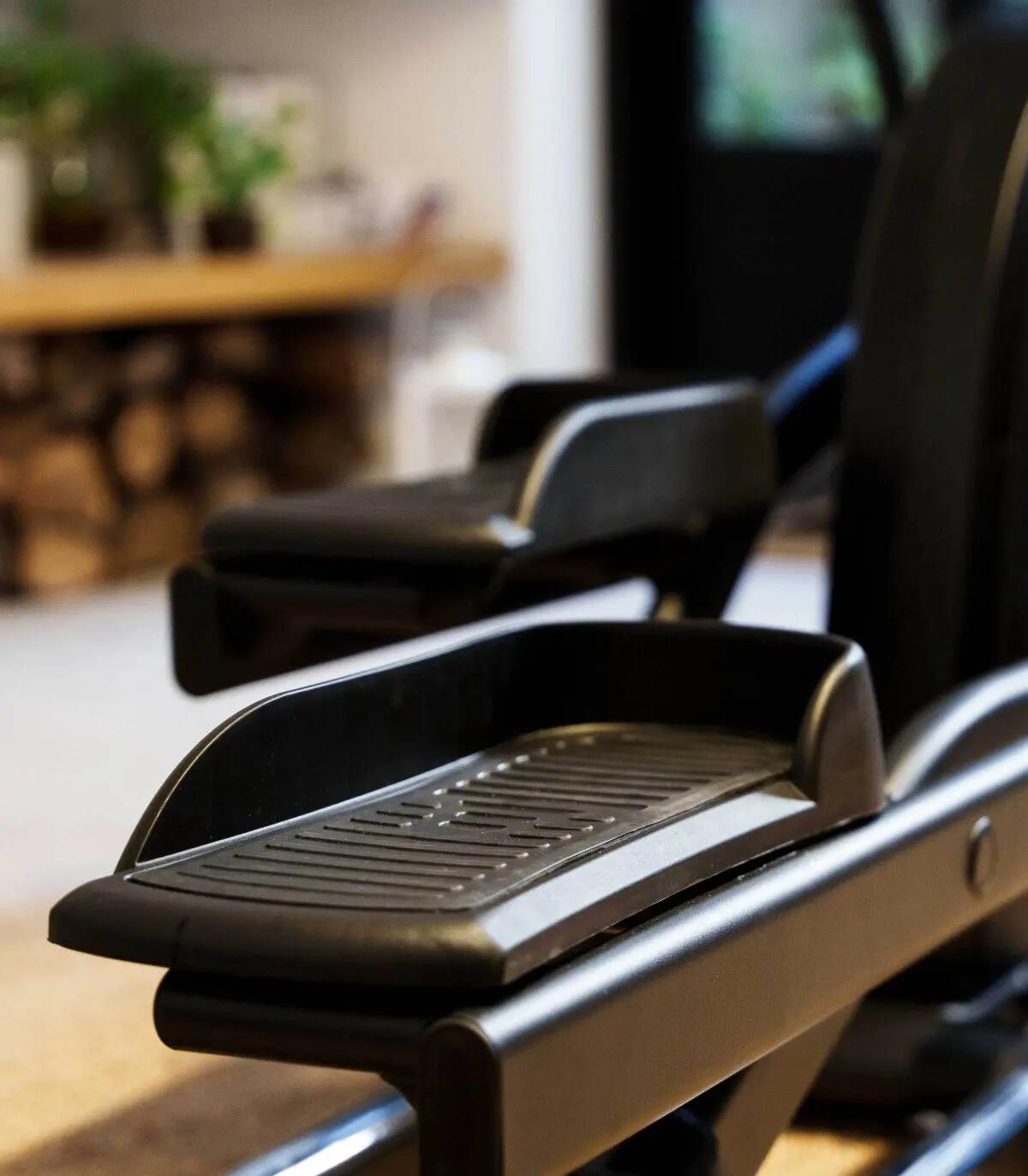 Zelfvoedende crosstrainer HELIS FD - CARE - connected ergometer 9/13