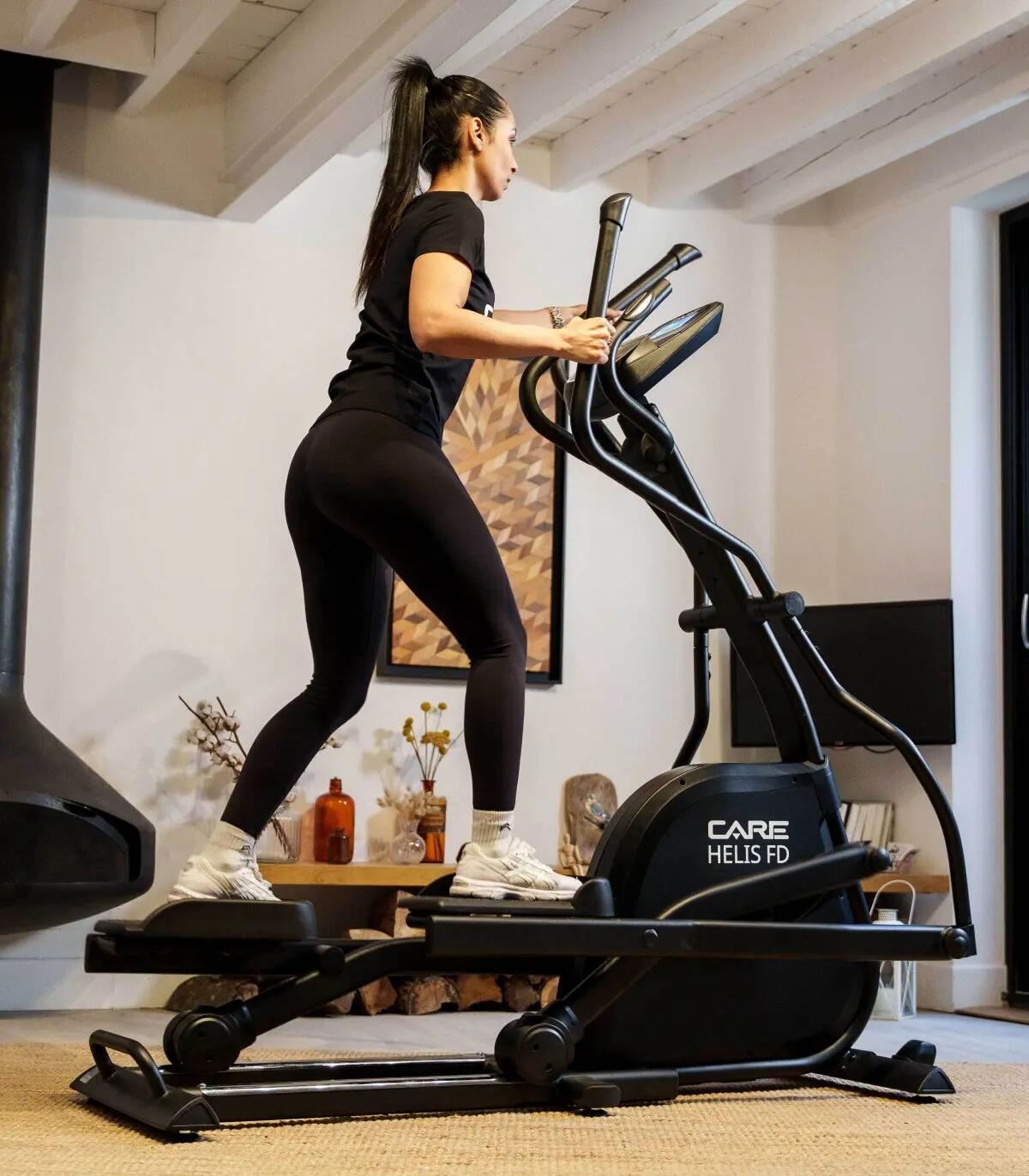 Zelfvoedende crosstrainer HELIS FD - CARE - connected ergometer 6/13