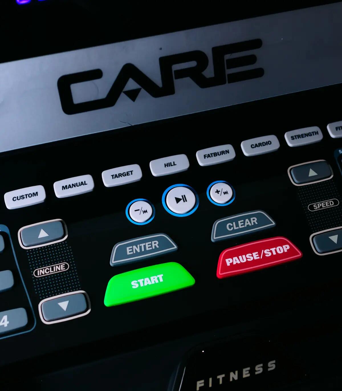Professionelles Laufband - 25km/h - CARE - CLUB RUNNER LED 9/15