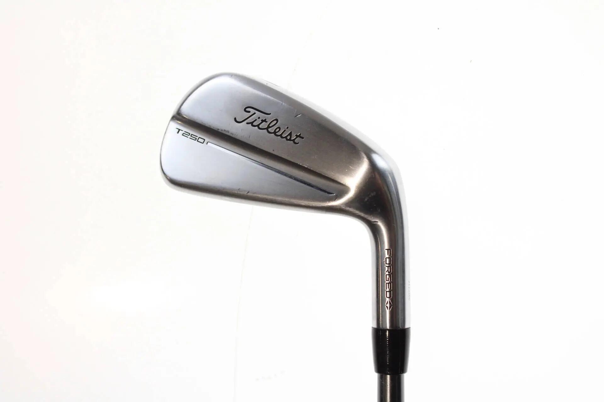 TITLEIST picture