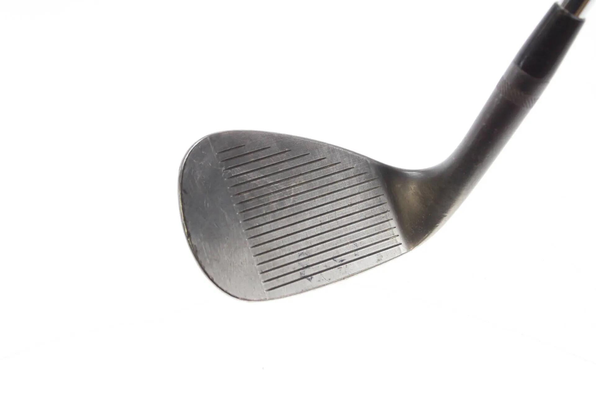 Seconde vie - Titleist Vokey SM7 Jet Black M Grind RH 54-deg Wedge - Sufficient 3/5