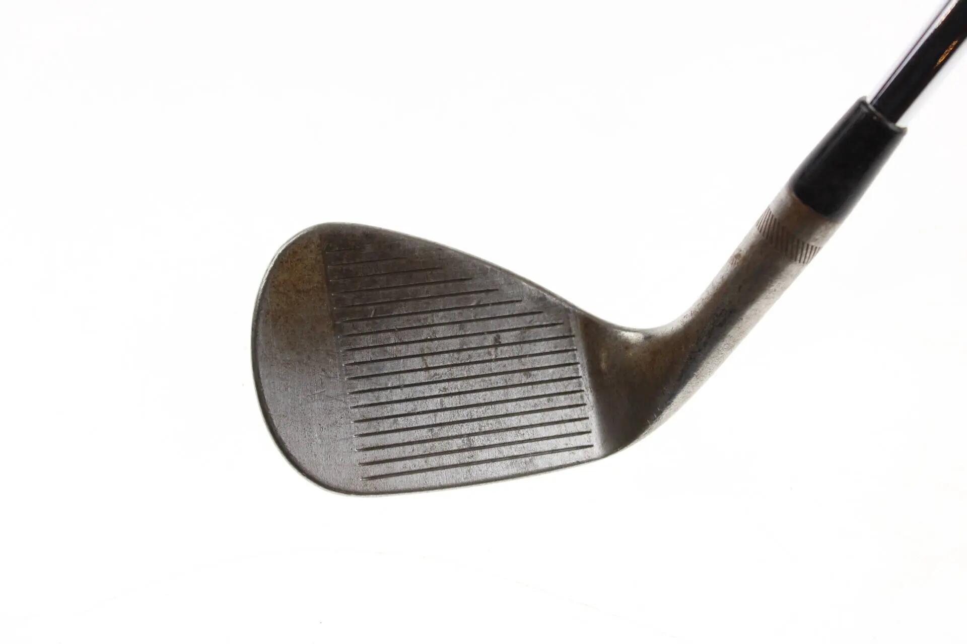 Seconde vie - Titleist Vokey SM10 Raw F-Grind RH 52-deg Wedge - Sufficient 3/5