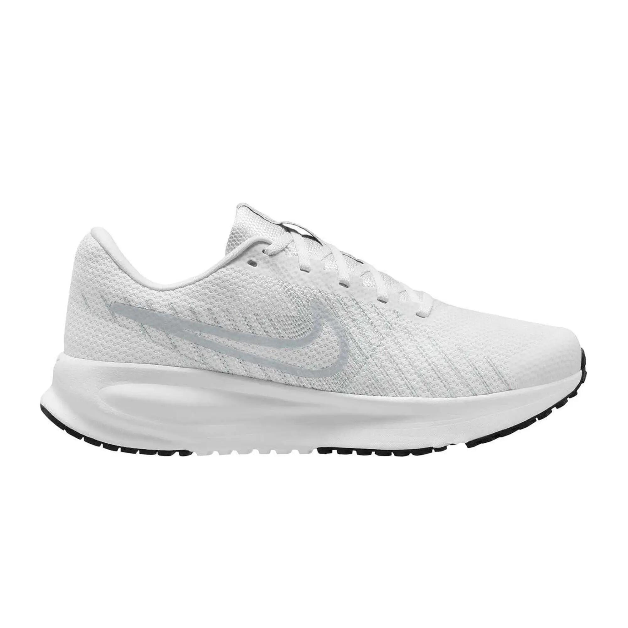 Nike Mens Defy Low Cut Trainers