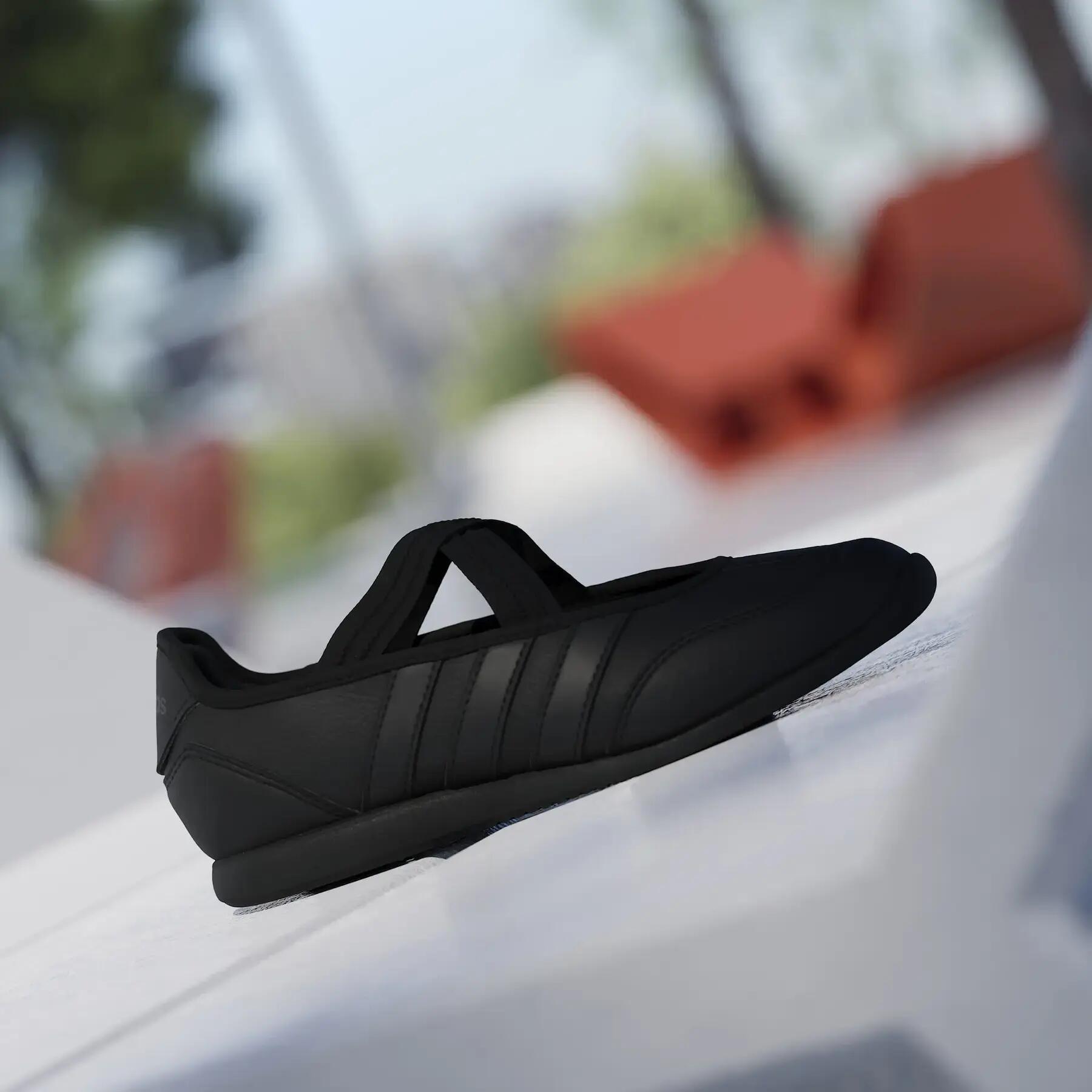Sneakersy dla dzieci adidas Barreda Mary Jane 2/7