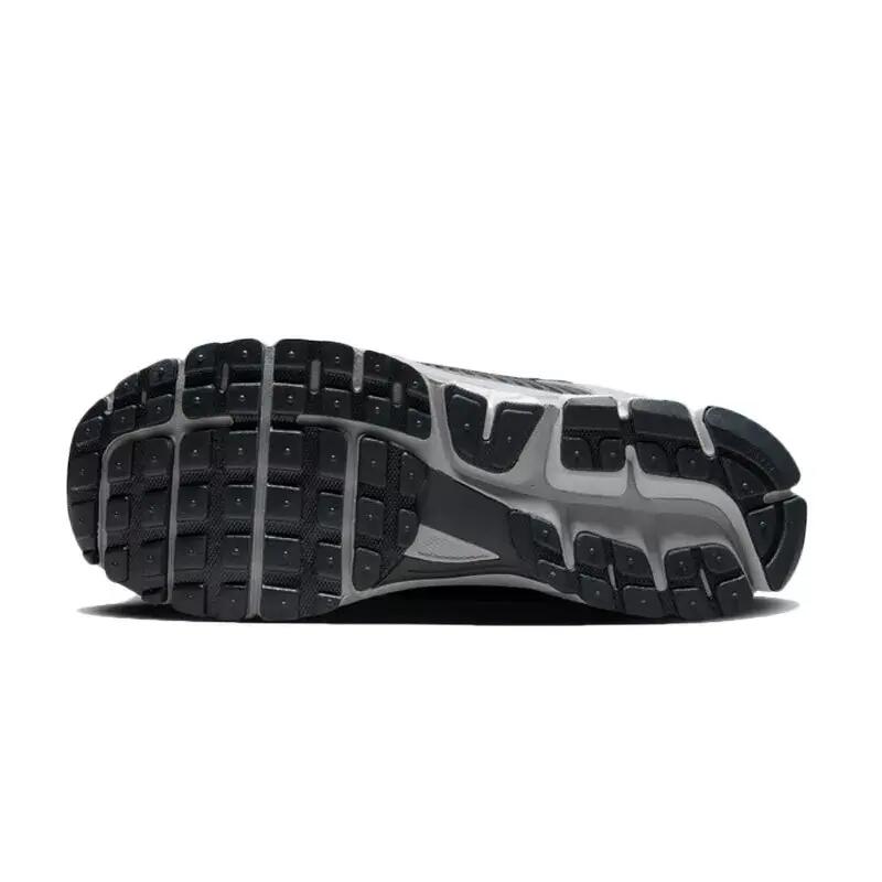 Scarpe Uomo Nike Zoom Vomero 5 4/7