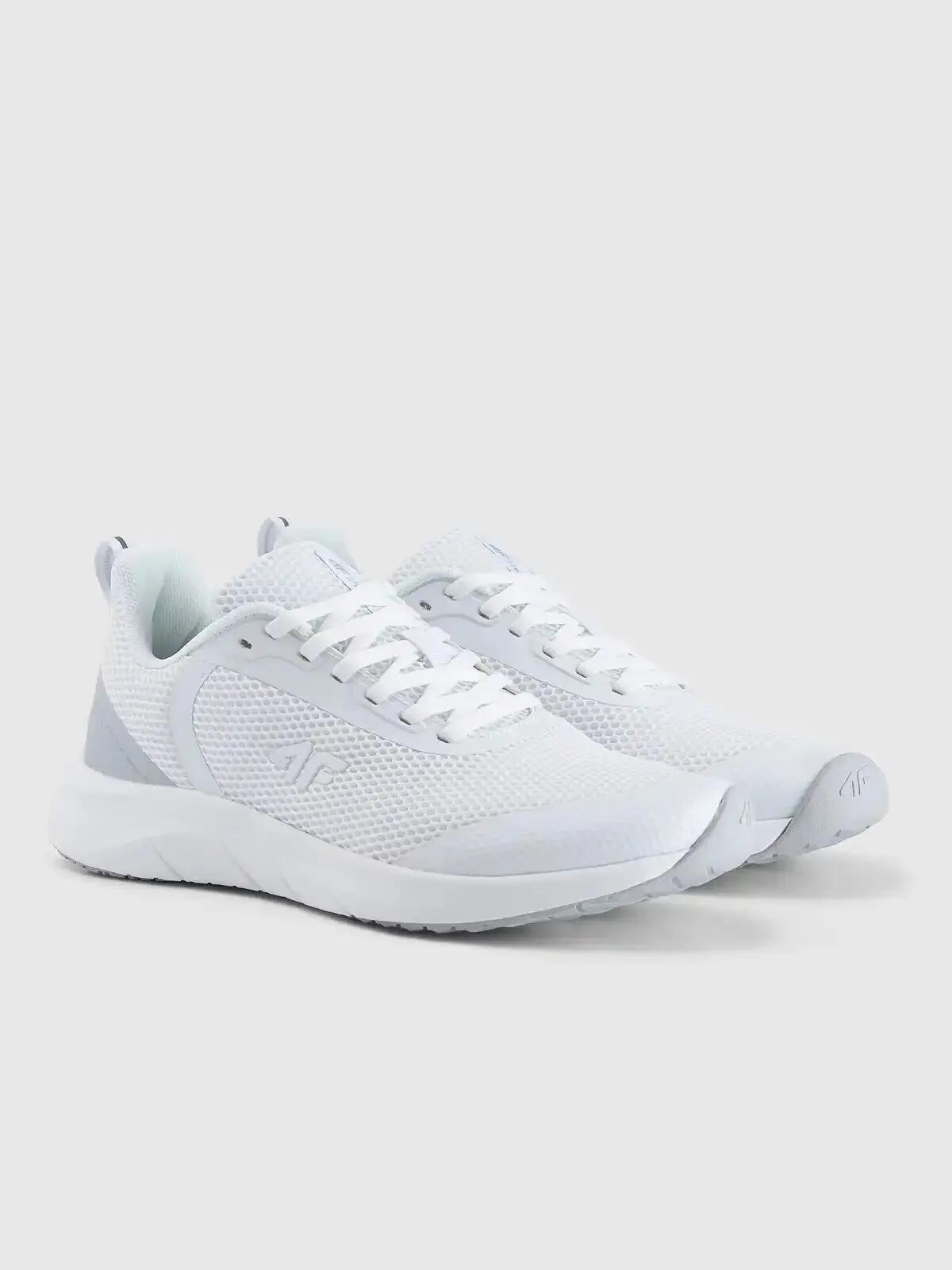UNDER ARMOUR picture