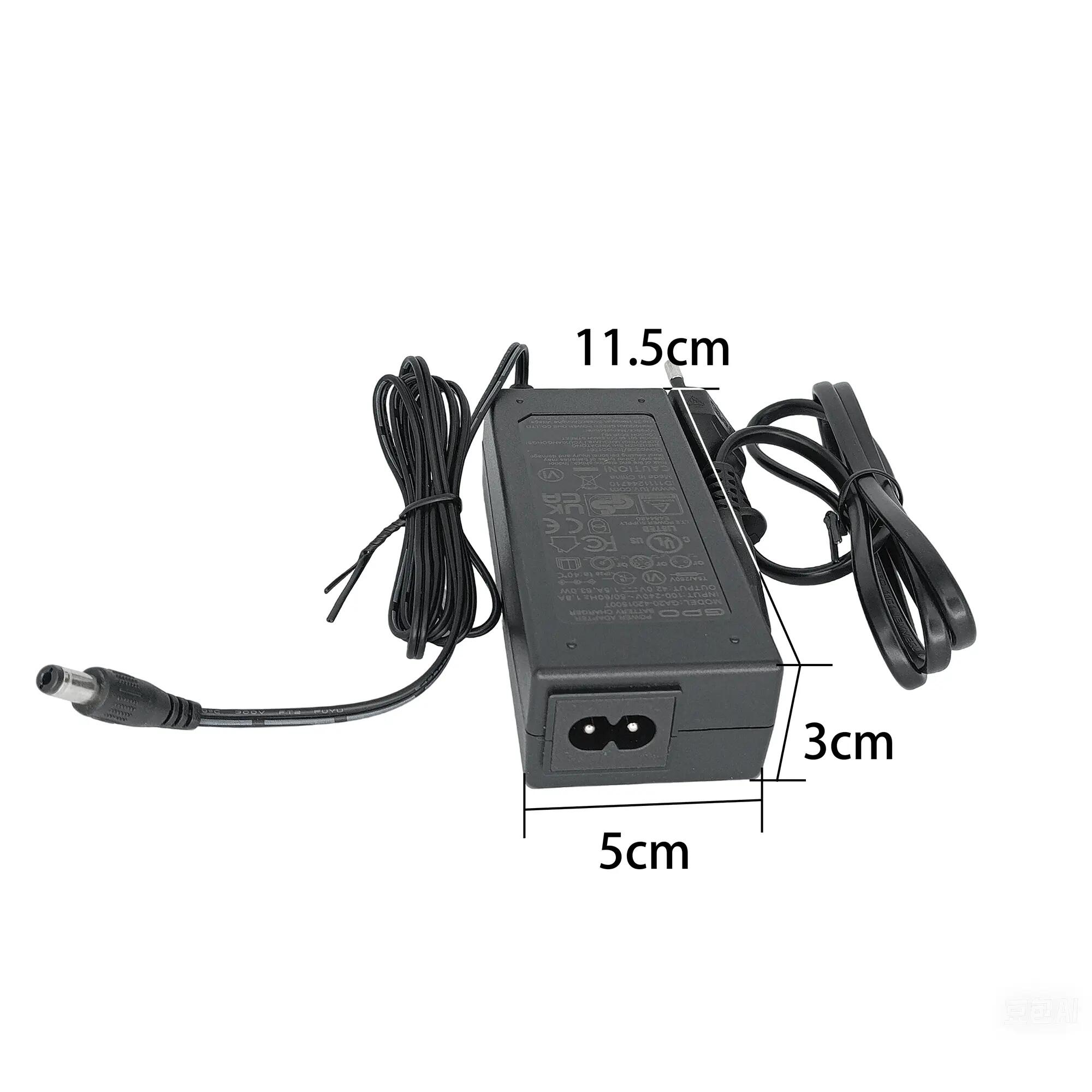 Cargador patinete eléctrico ZWheel ZM012 a 42V-1.5Ah 4/4