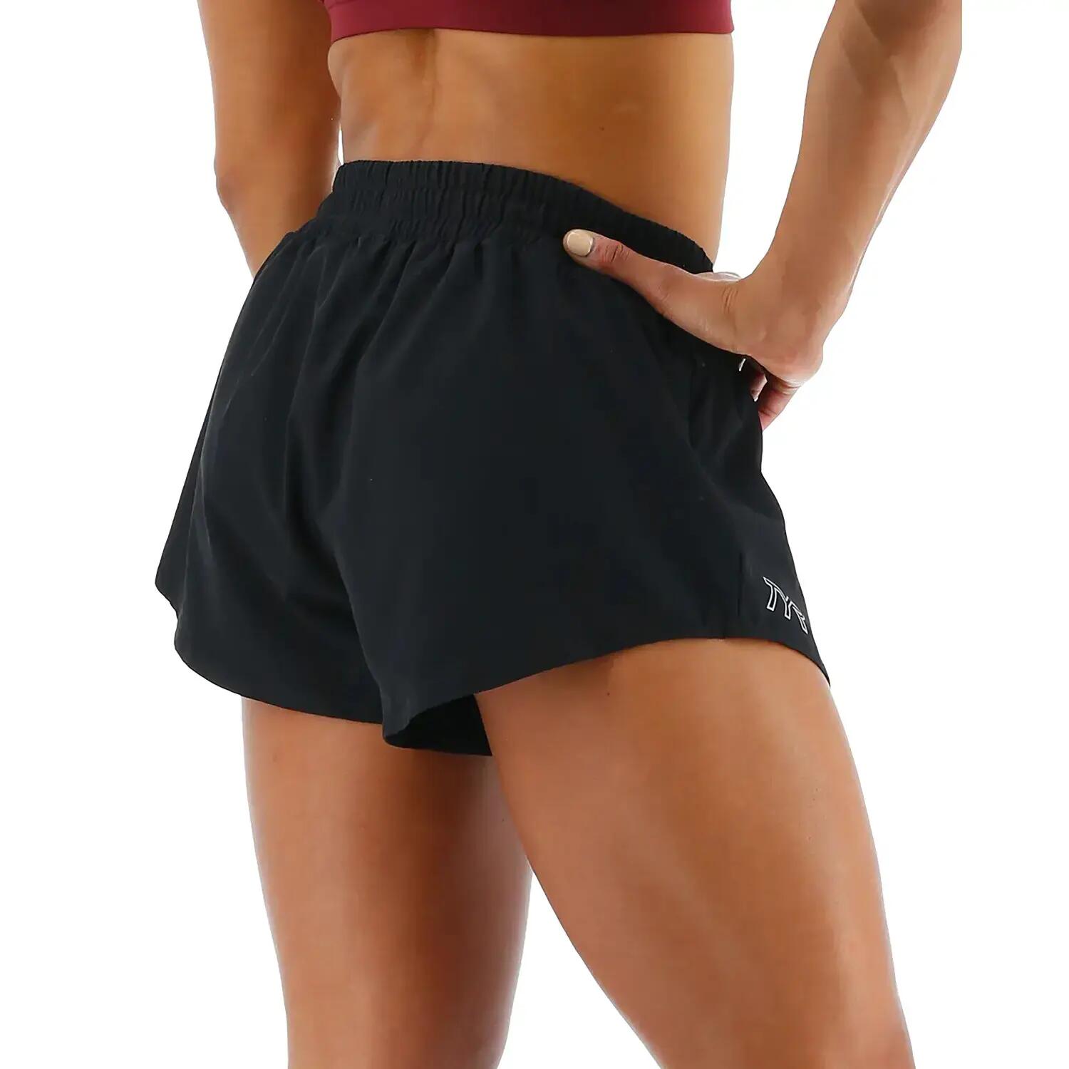 Damesshort TYR Pace Run Sht Sol 4/4