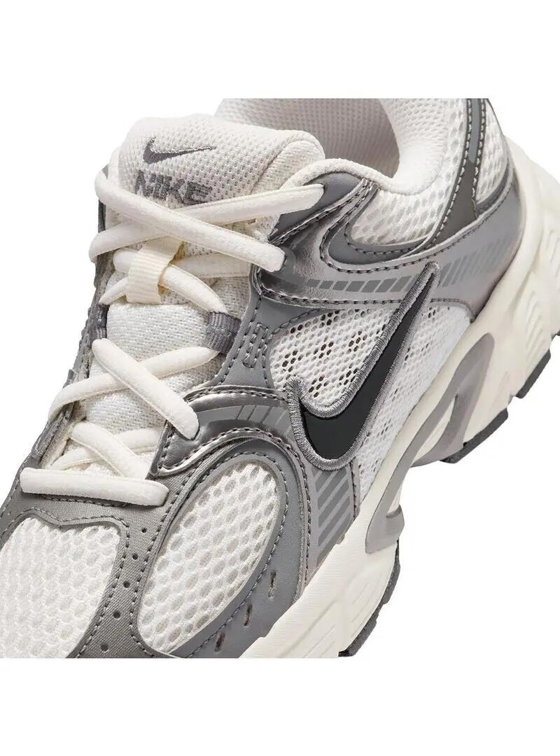 Chaussures pour enfants Nike V5 rnr Blanc. 3/7