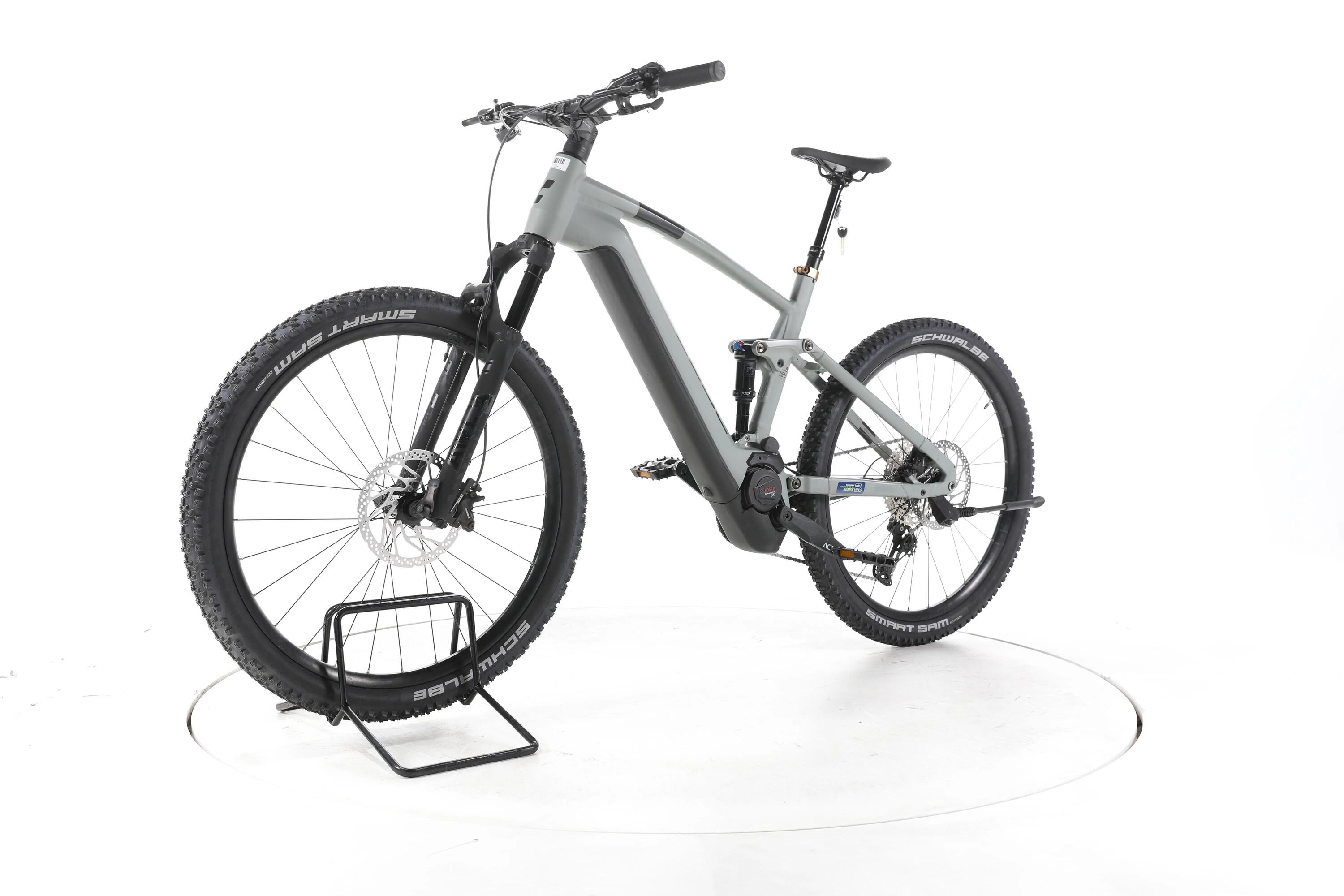 Segunda vida - Cube Stereo Hybrid 120 SLX E-Bike Fully - Em muito bom estado. 5/7