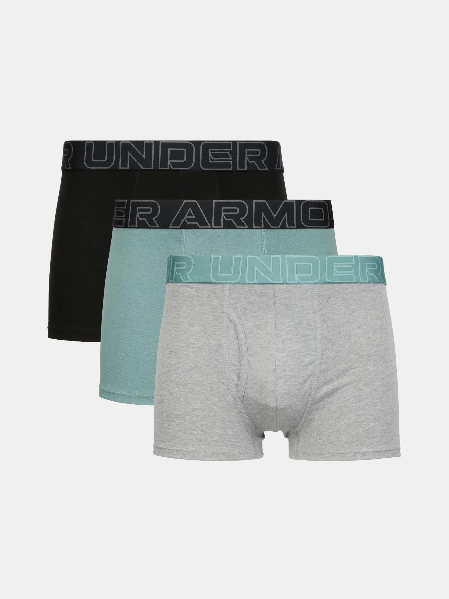 UNDER ARMOUR picture