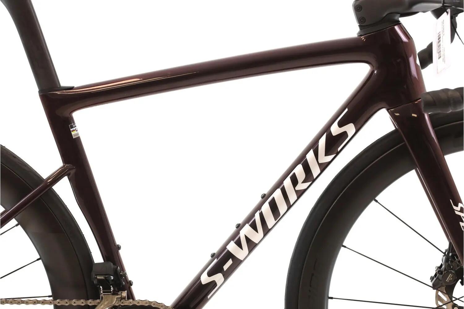 Segunda Vida · Bici estrada ·  S-Works Tarmac SL8 Di2 12V · Muito bom estado 2/8