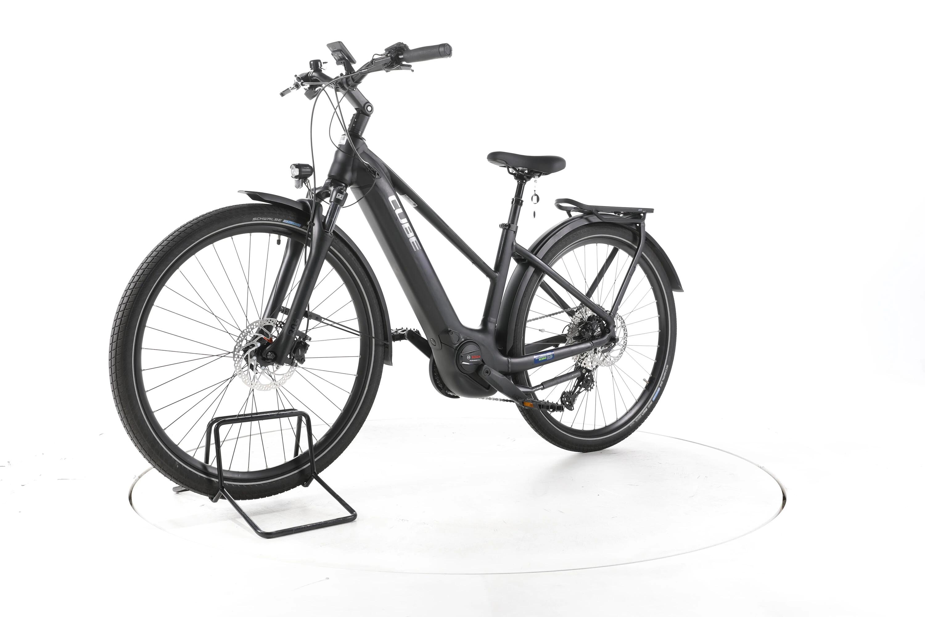 Segunda vida - Cube Touring Hybrid Pro Trekking E-Bike - Em muito bom estado. 5/7