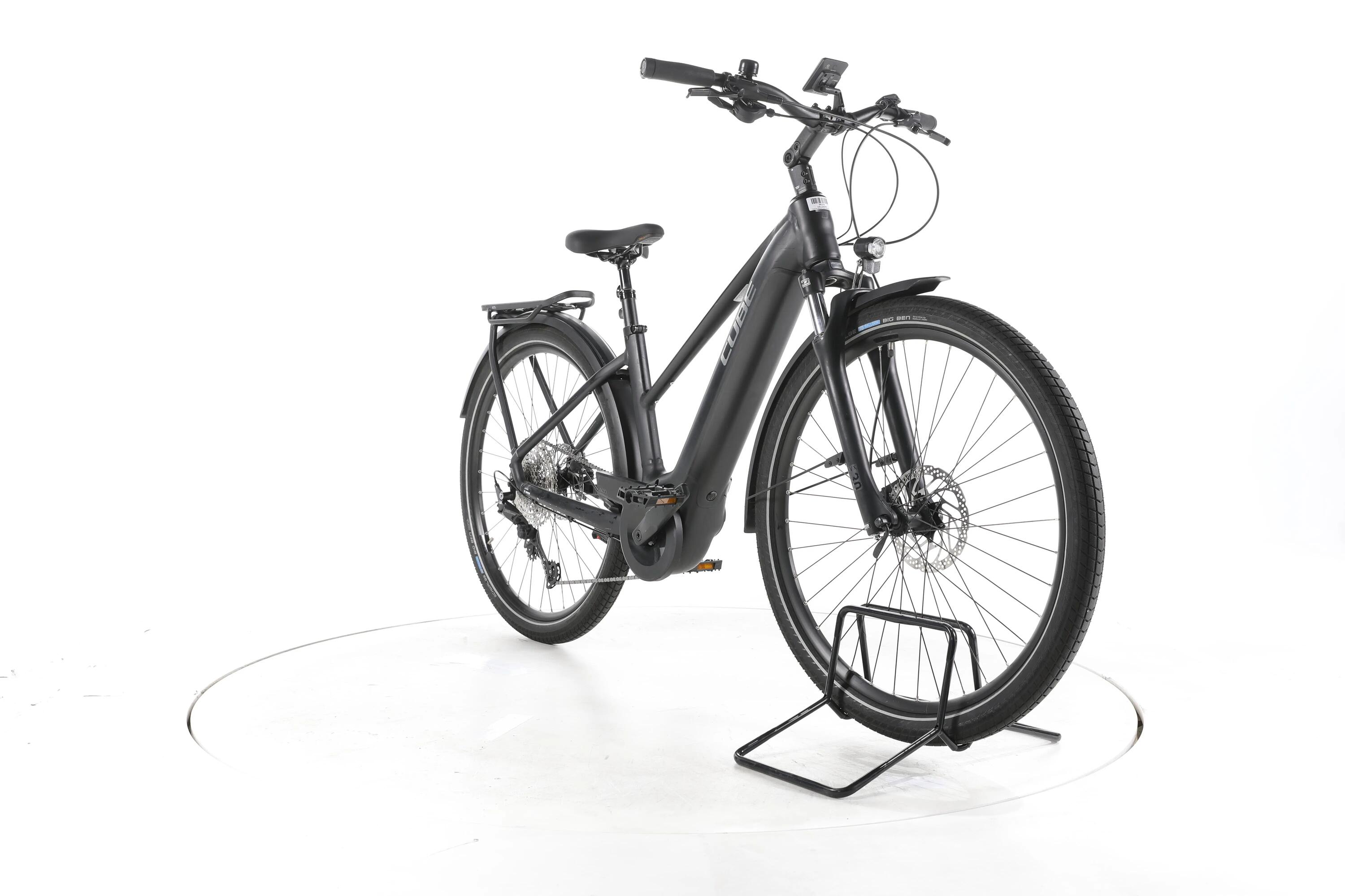 Segunda vida - Cube Touring Hybrid Pro Trekking E-Bike - Em muito bom estado. 3/7